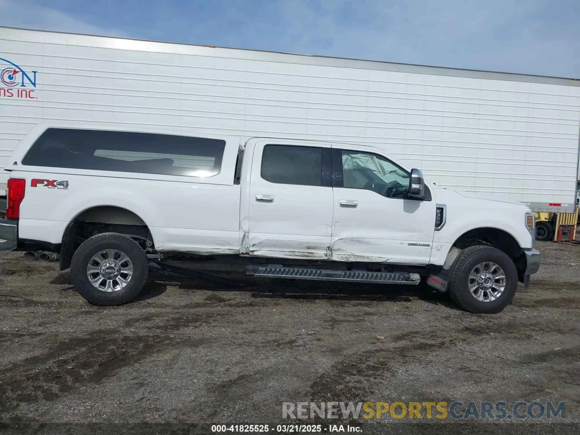 13 Photograph of a damaged car 1FT8W3BT8KEF13299 FORD F-350 2019