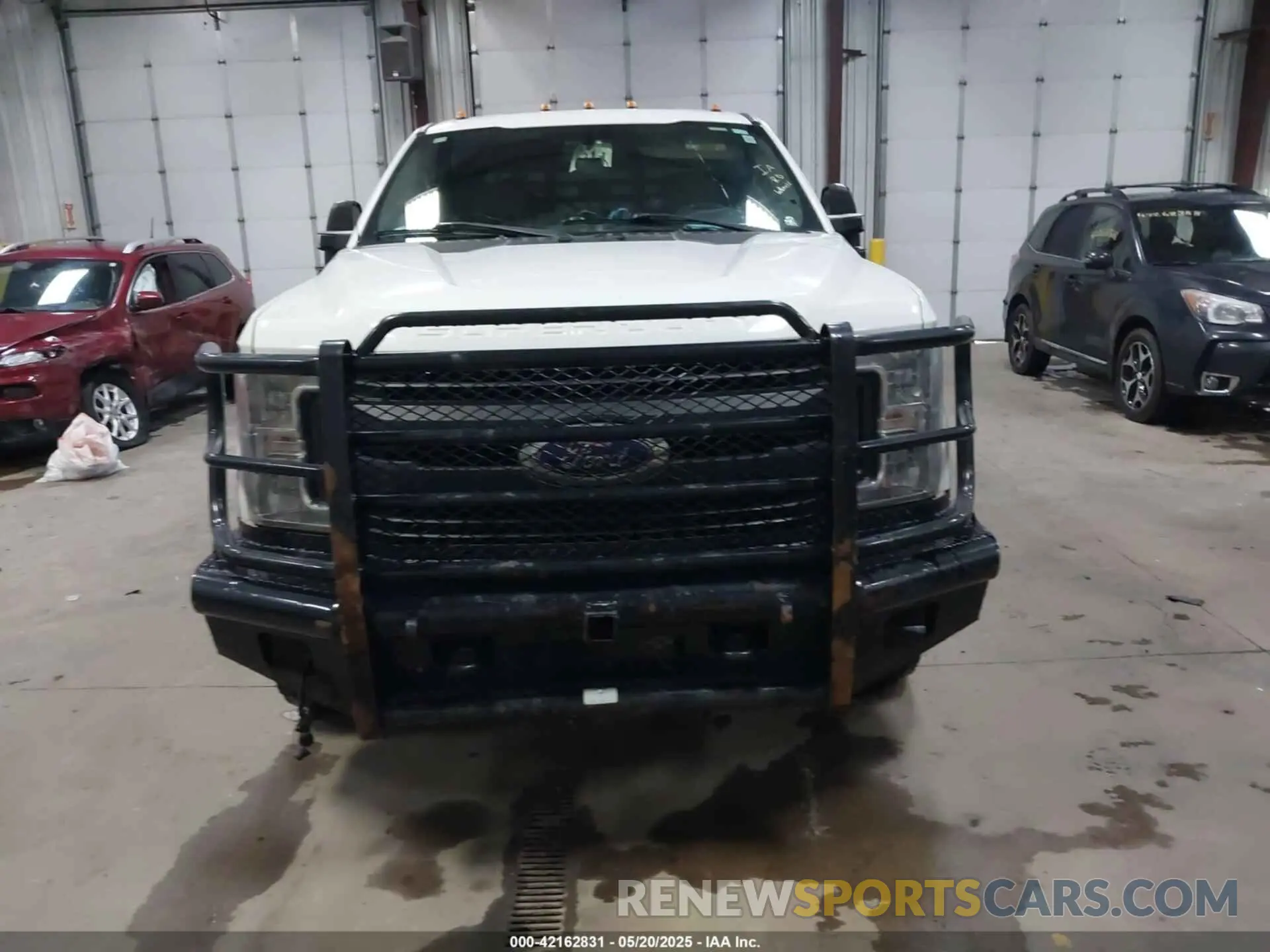 12 Photograph of a damaged car 1FT8W3BT9KEE59611 FORD F-350 2019