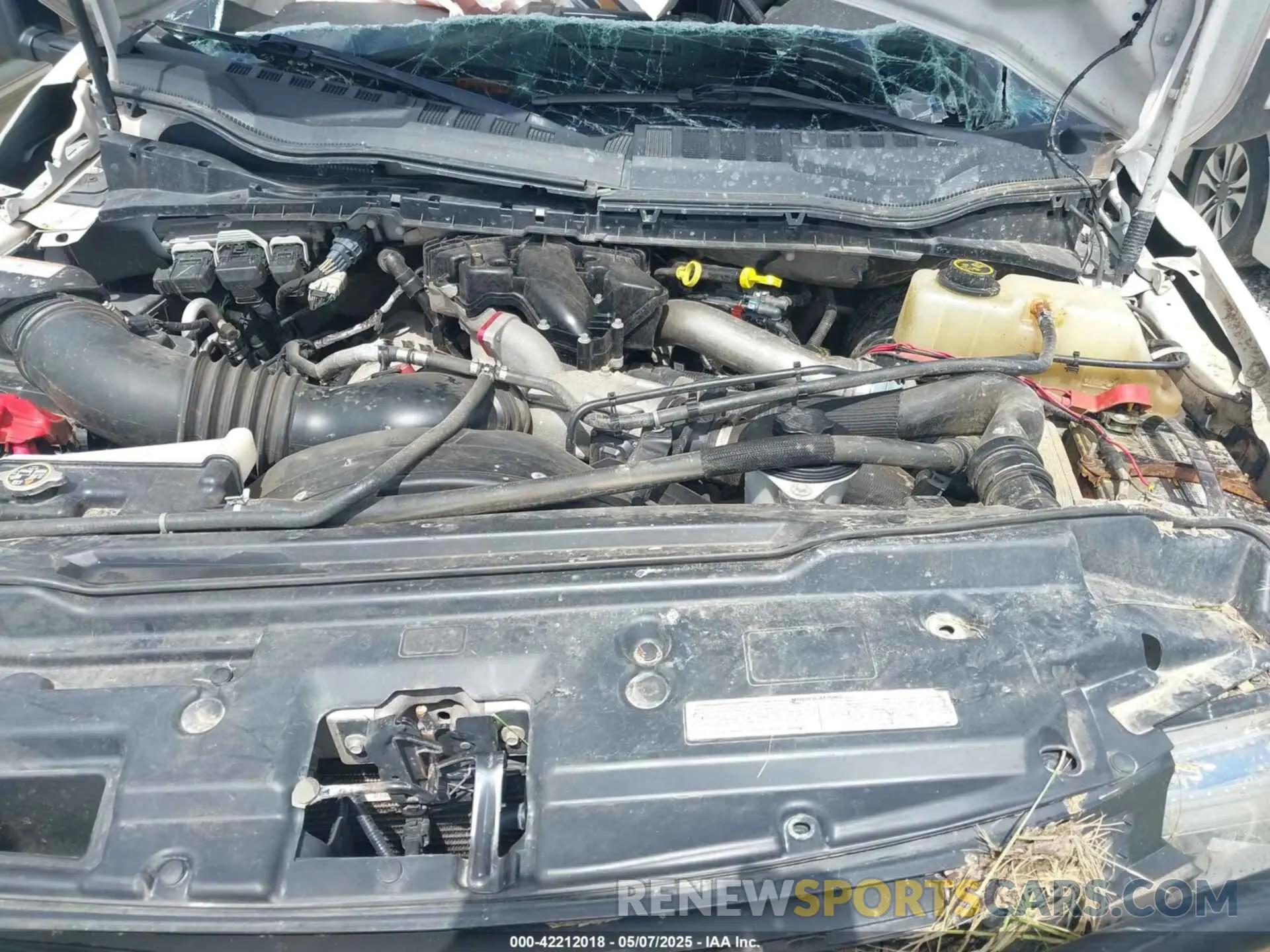 10 Photograph of a damaged car 1FT8W3BT9KEE61844 FORD F-350 2019
