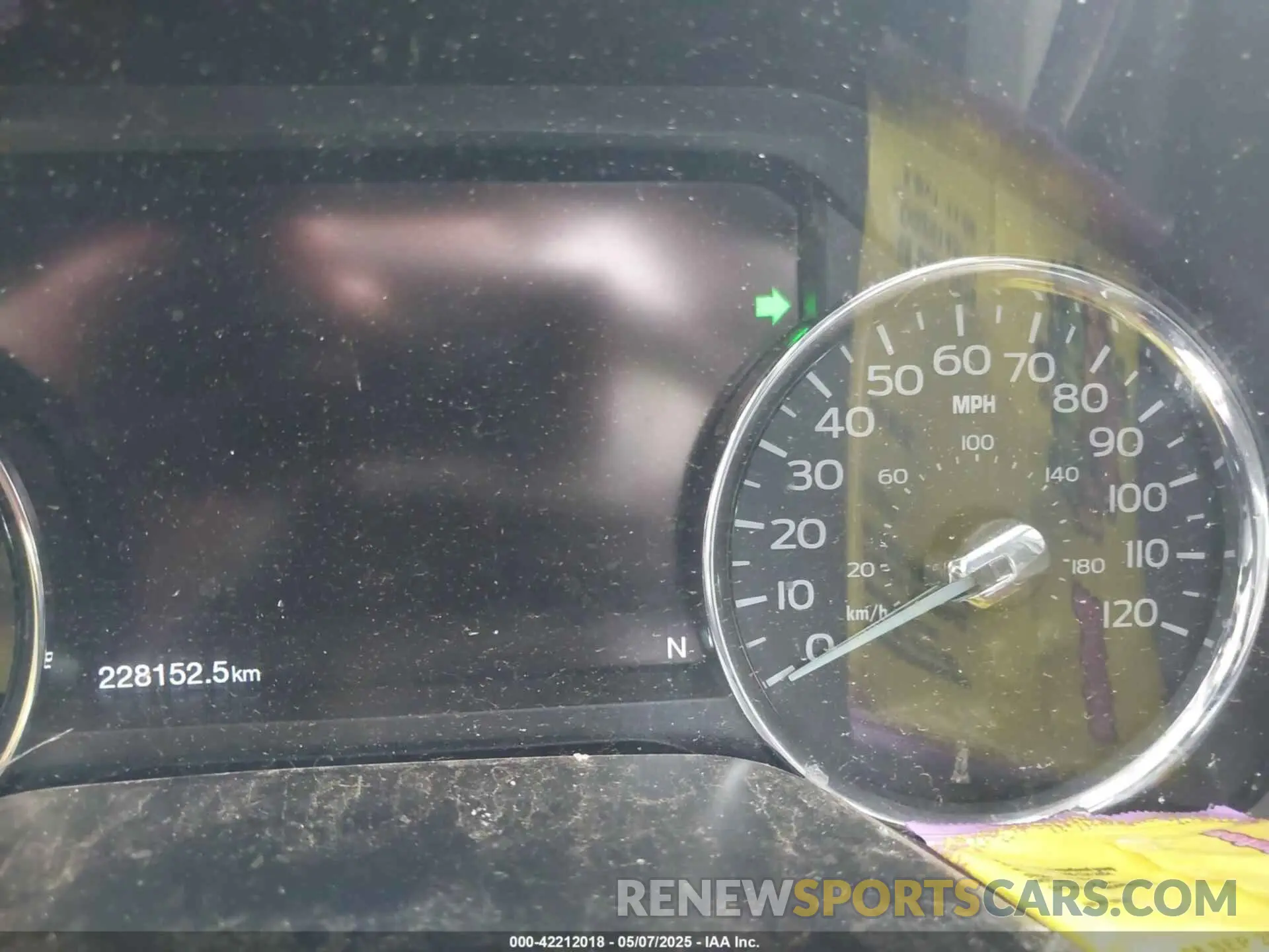 7 Photograph of a damaged car 1FT8W3BT9KEE61844 FORD F-350 2019
