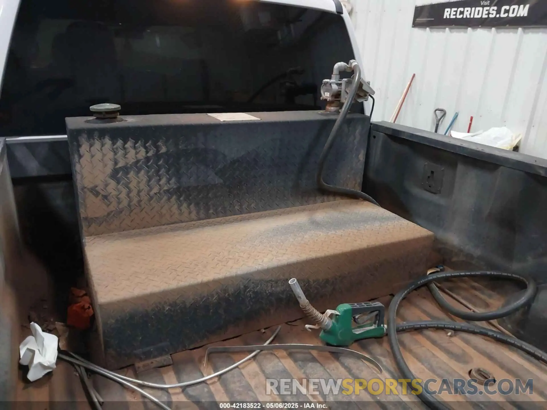 12 Photograph of a damaged car 1FT8W3BT9KEF33769 FORD F-350 2019