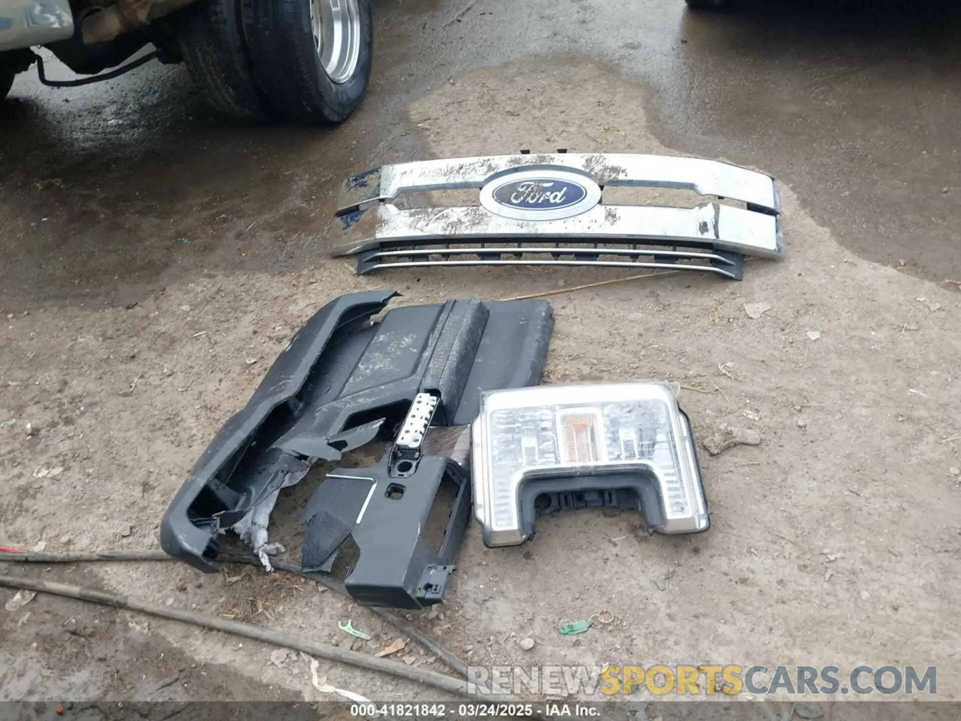 11 Photograph of a damaged car 1FT8W3DT1KEG20207 FORD F-350 2019
