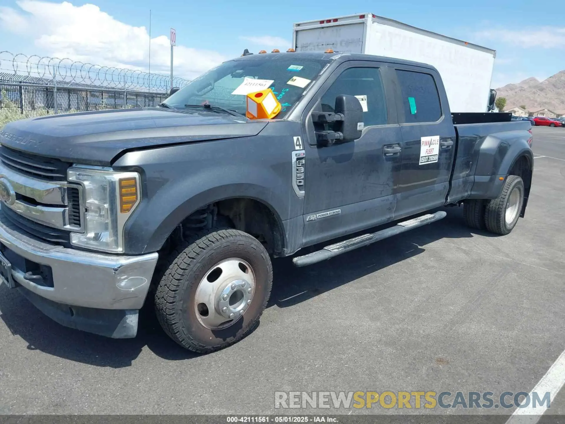11 Photograph of a damaged car 1FT8W3DT3KEC04661 FORD F-350 2019