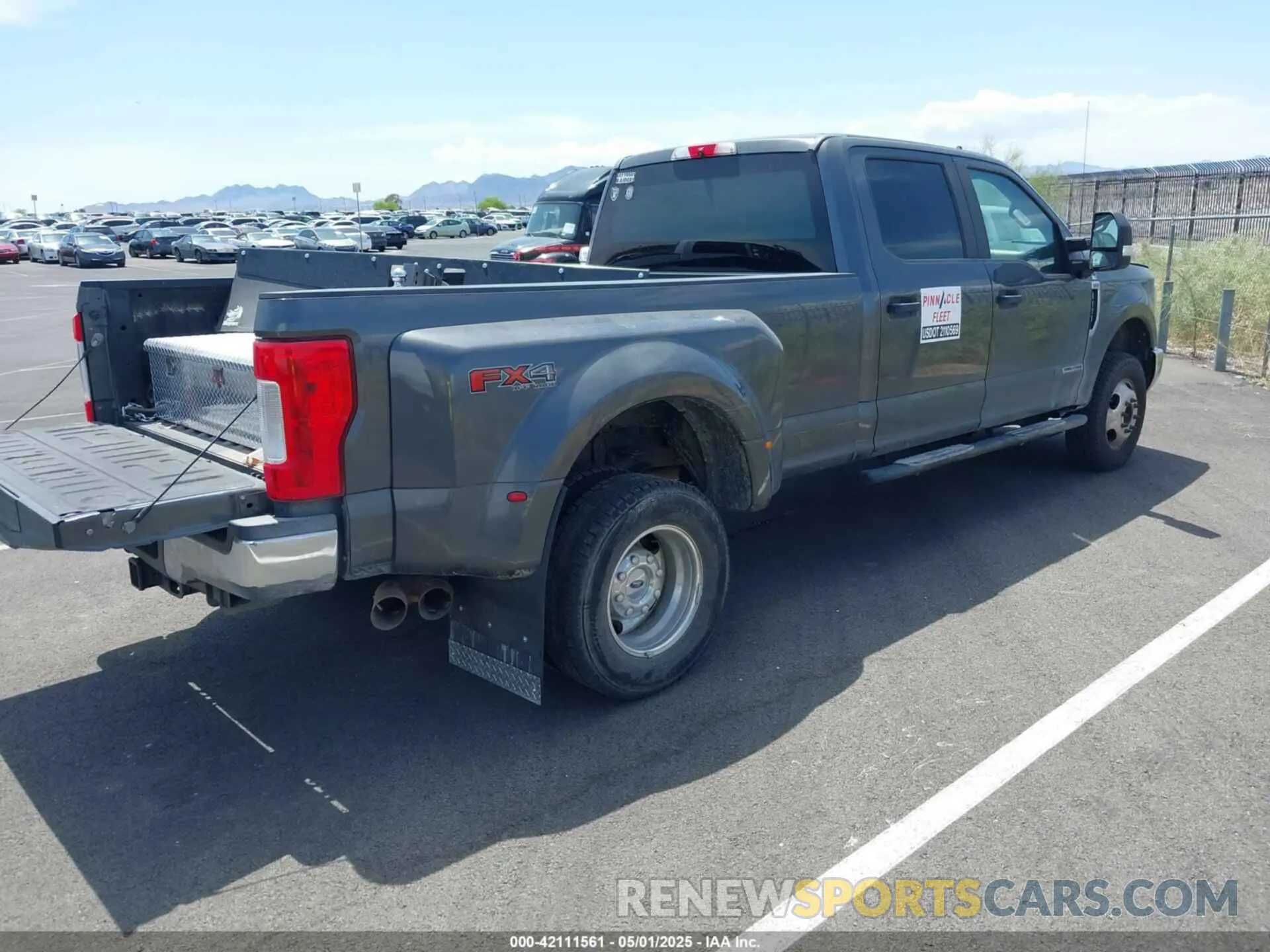 4 Photograph of a damaged car 1FT8W3DT3KEC04661 FORD F-350 2019