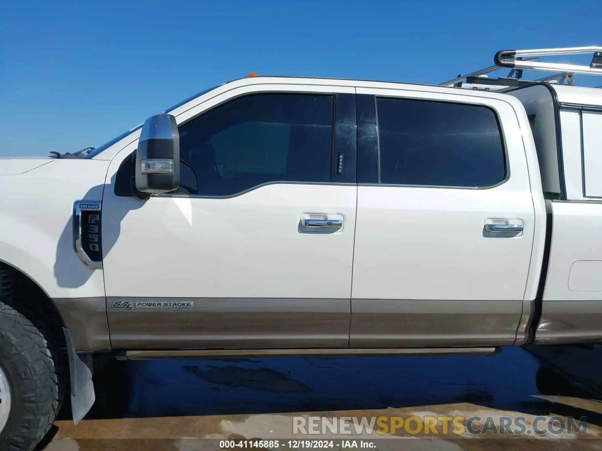 16 Photograph of a damaged car 1FT8W3DT3KED51515 FORD F-350 2019