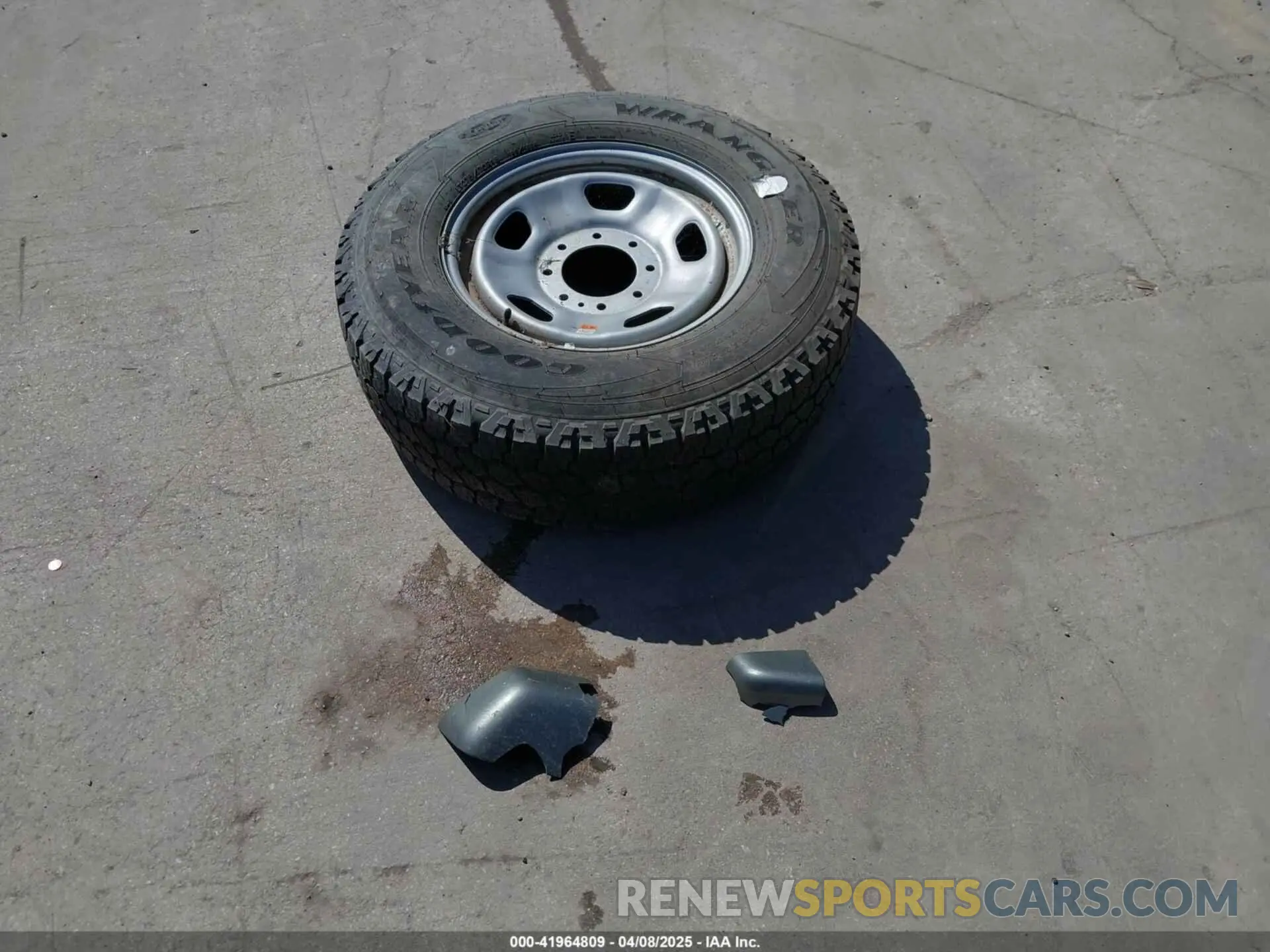 12 Photograph of a damaged car 1FT8W3DT4KEE40204 FORD F-350 2019