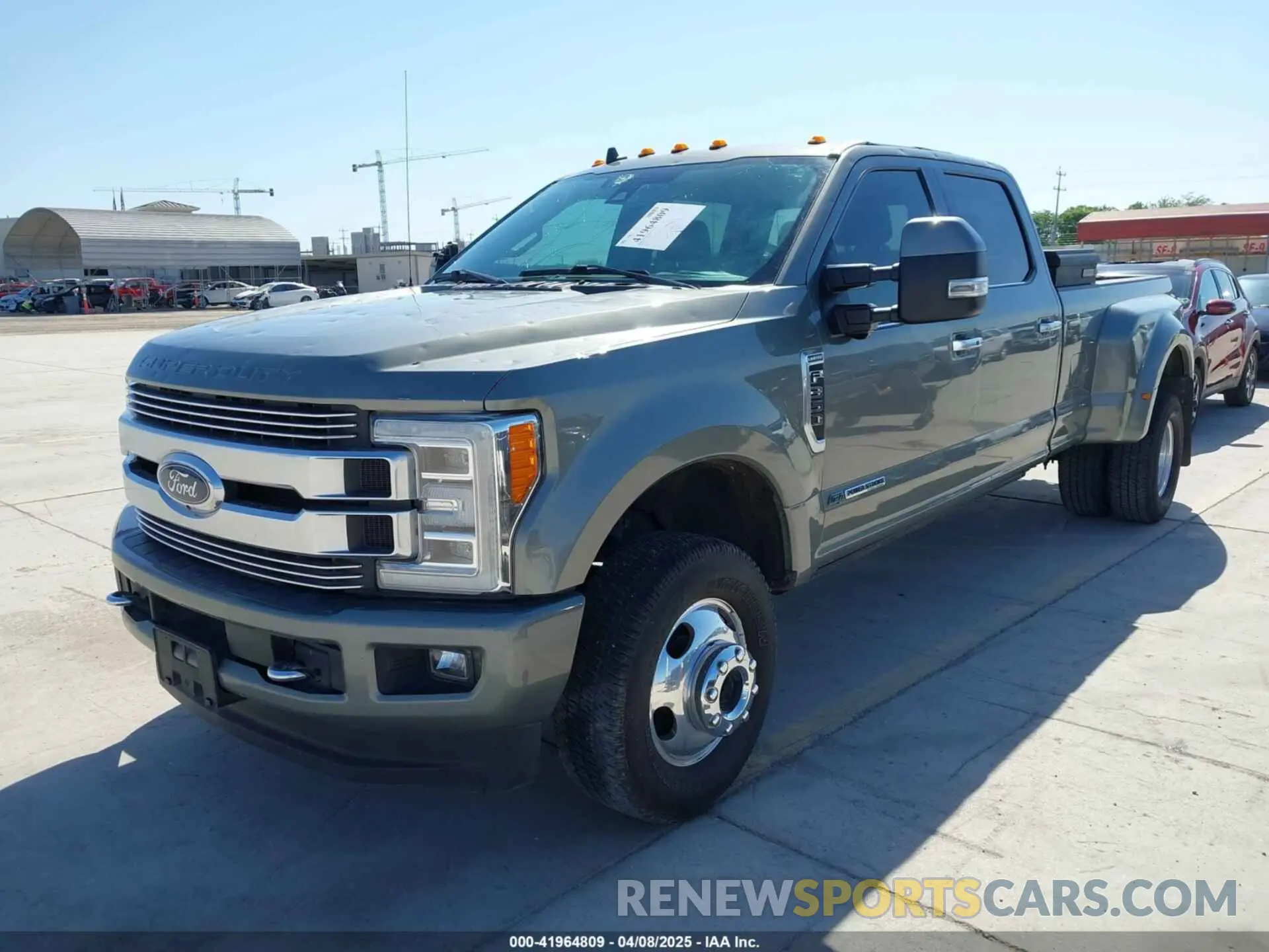 2 Photograph of a damaged car 1FT8W3DT4KEE40204 FORD F-350 2019