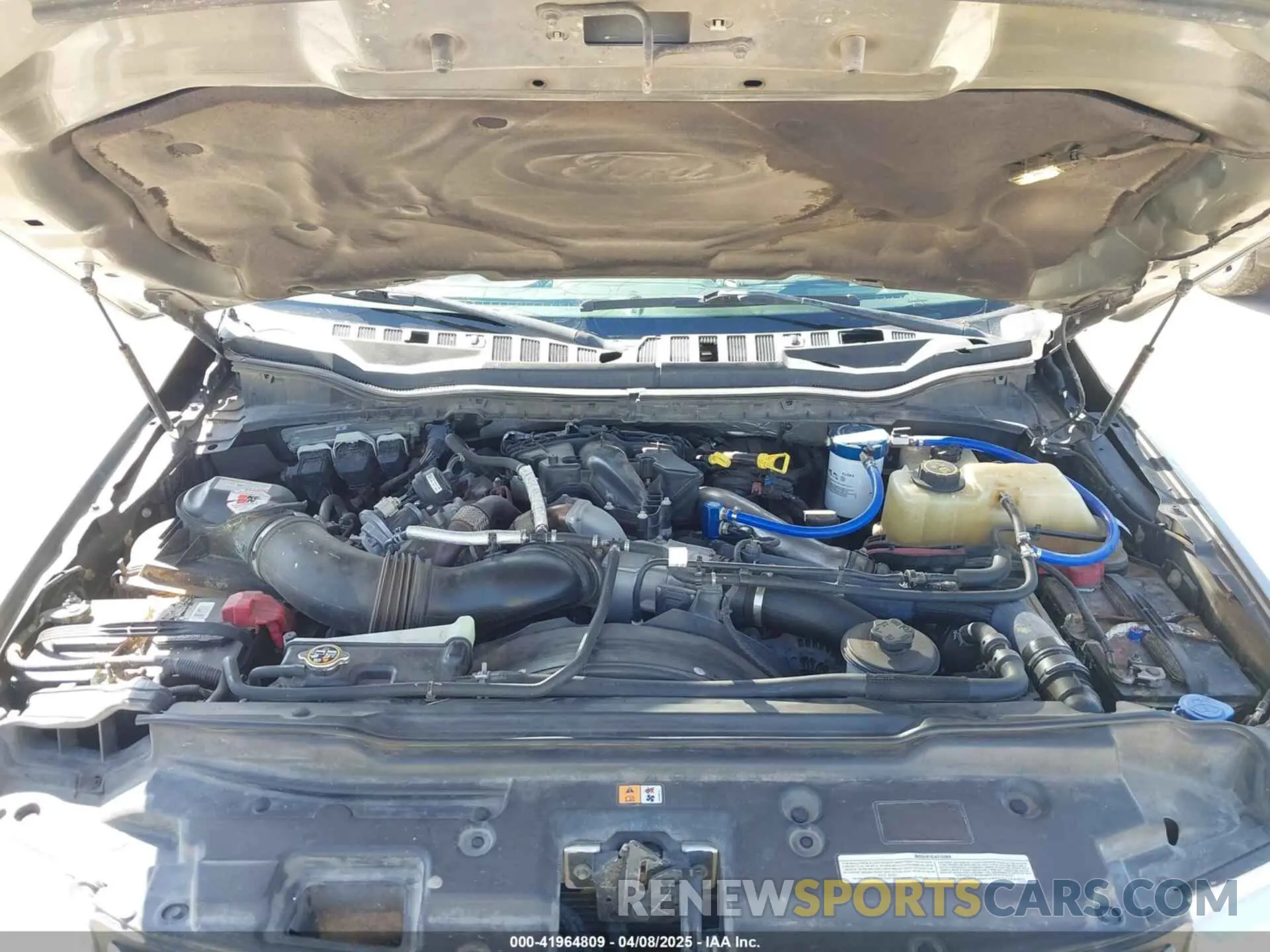 9 Photograph of a damaged car 1FT8W3DT4KEE40204 FORD F-350 2019