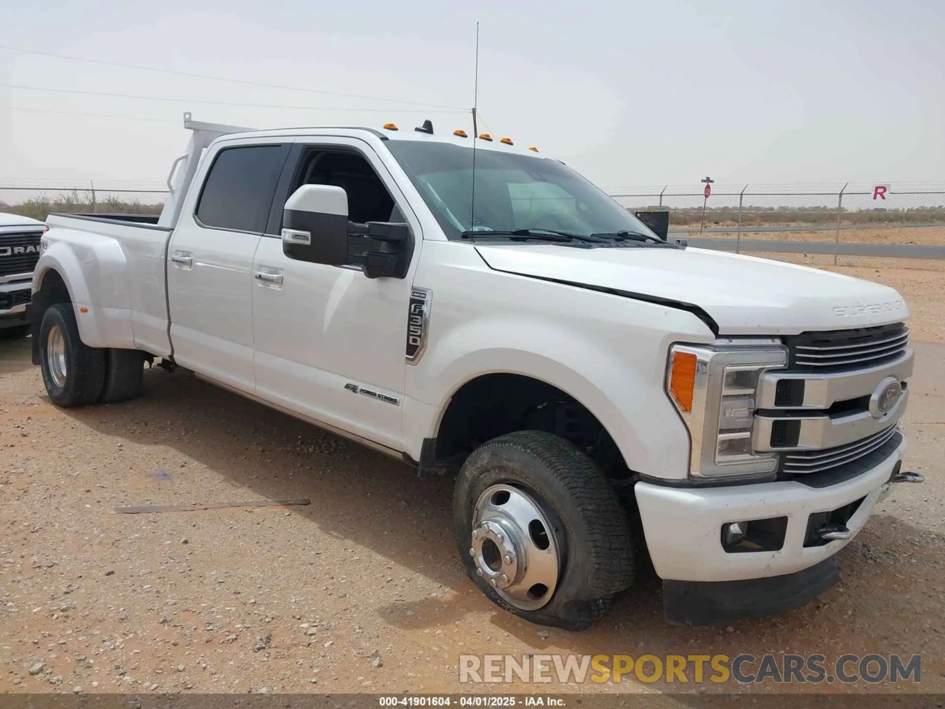 1 Photograph of a damaged car 1FT8W3DT5KED92907 FORD F-350 2019