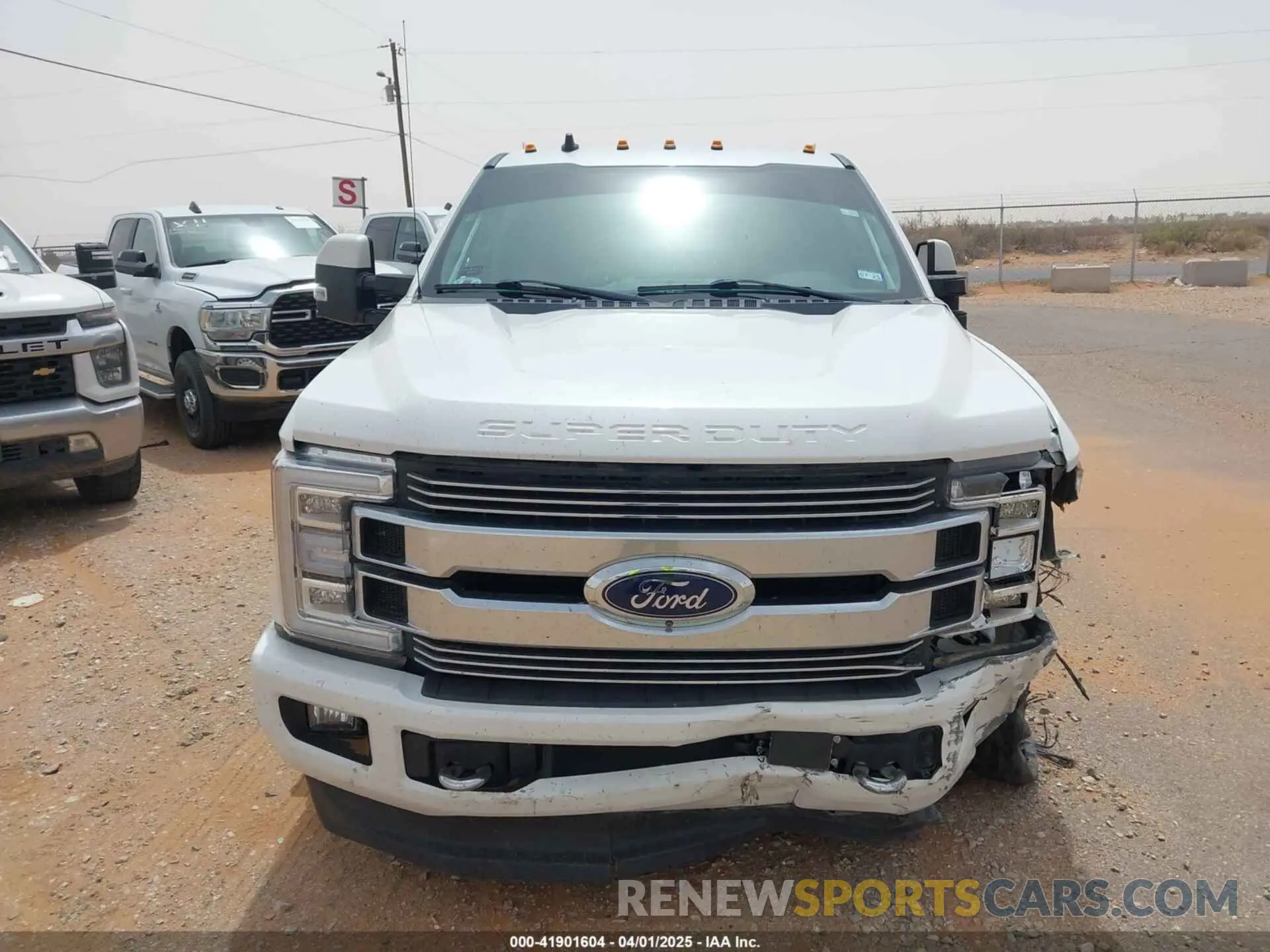 11 Photograph of a damaged car 1FT8W3DT5KED92907 FORD F-350 2019