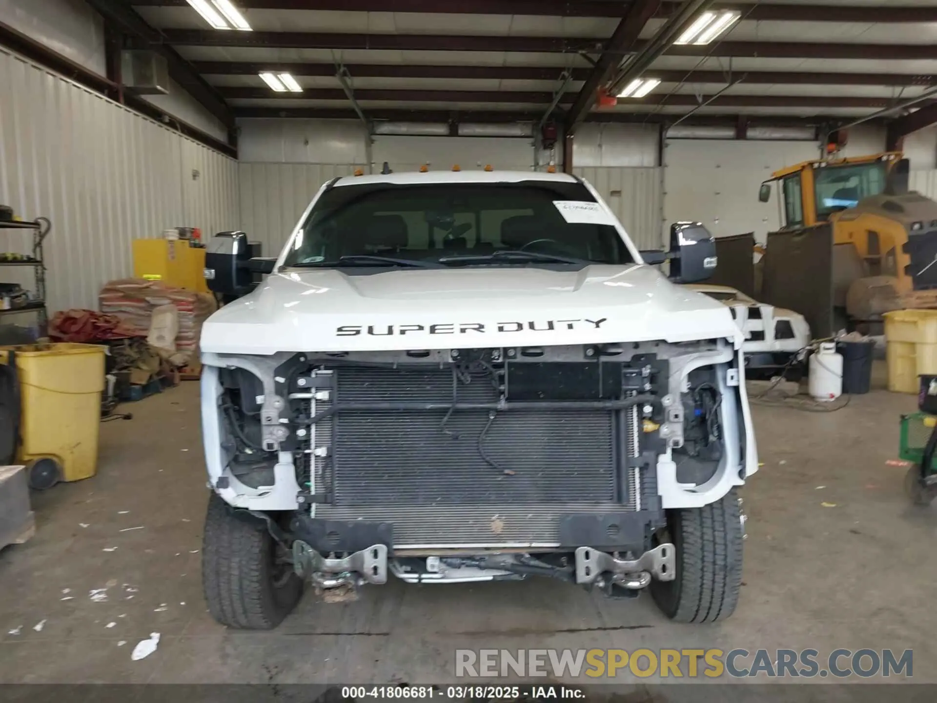 14 Photograph of a damaged car 1FT8W3DT7KED12877 FORD F-350 2019