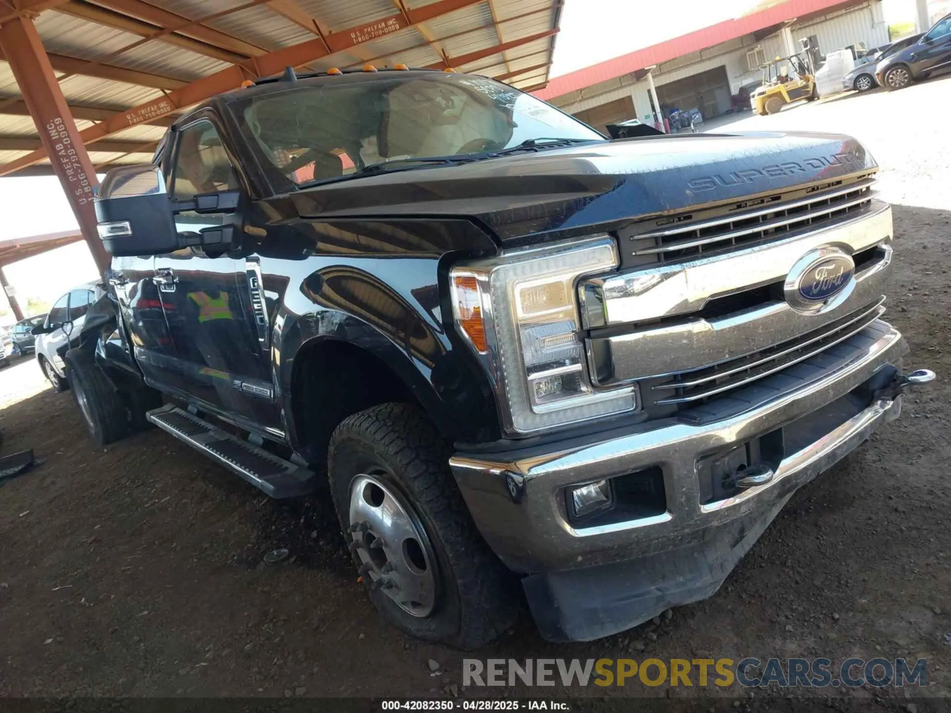 1 Photograph of a damaged car 1FT8W3DT7KEE31612 FORD F-350 2019