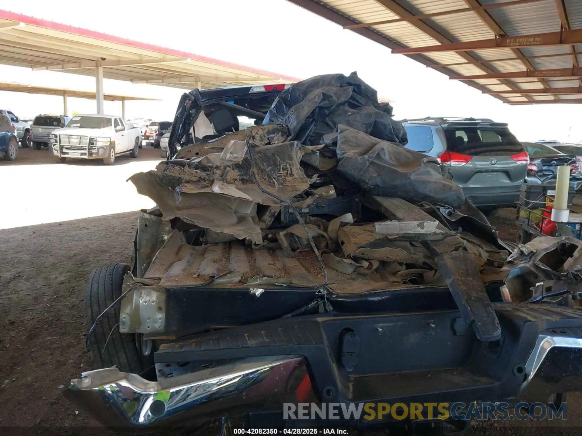 6 Photograph of a damaged car 1FT8W3DT7KEE31612 FORD F-350 2019