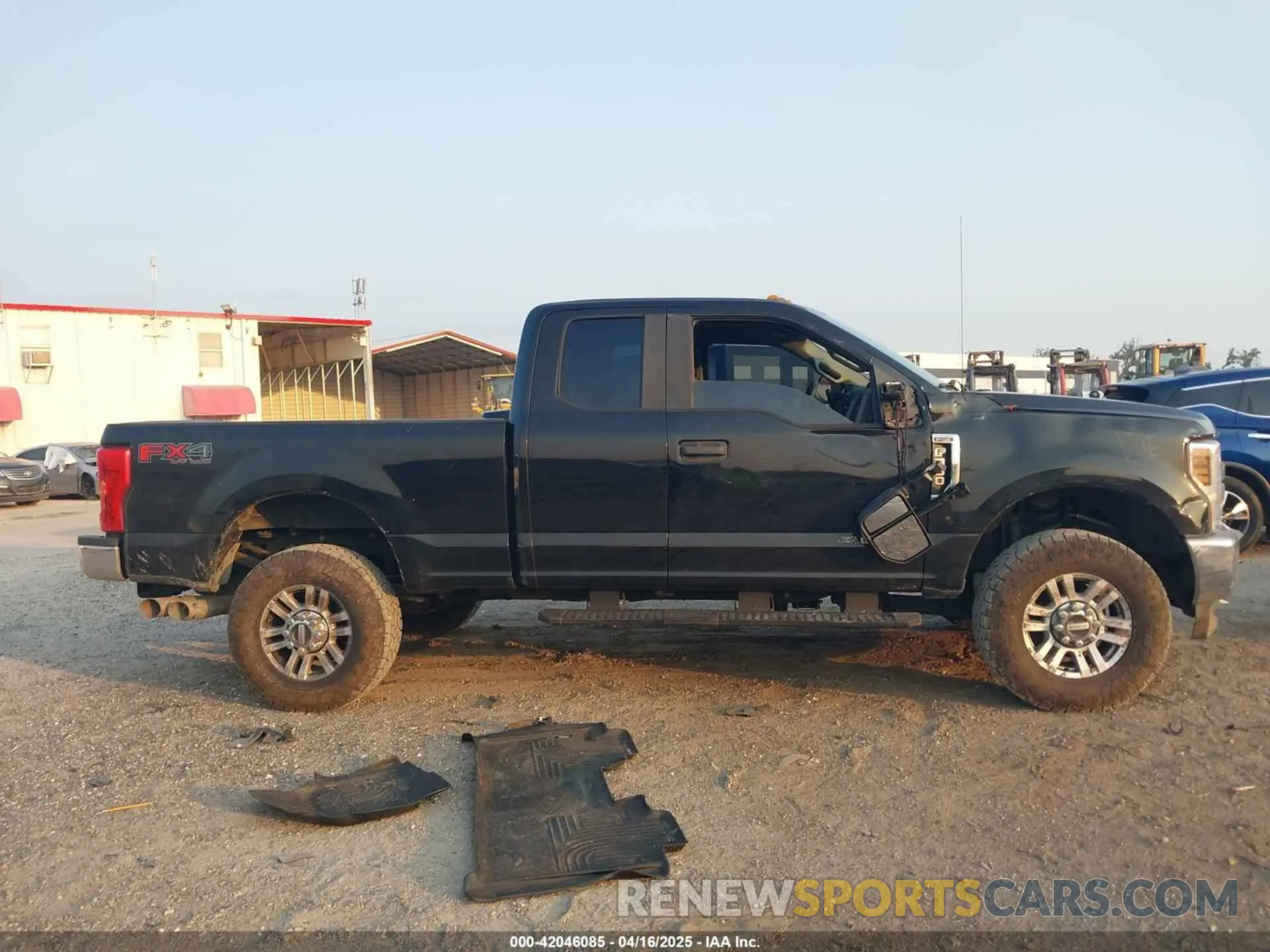 13 Photograph of a damaged car 1FT8X3BT8KED51042 FORD F-350 2019