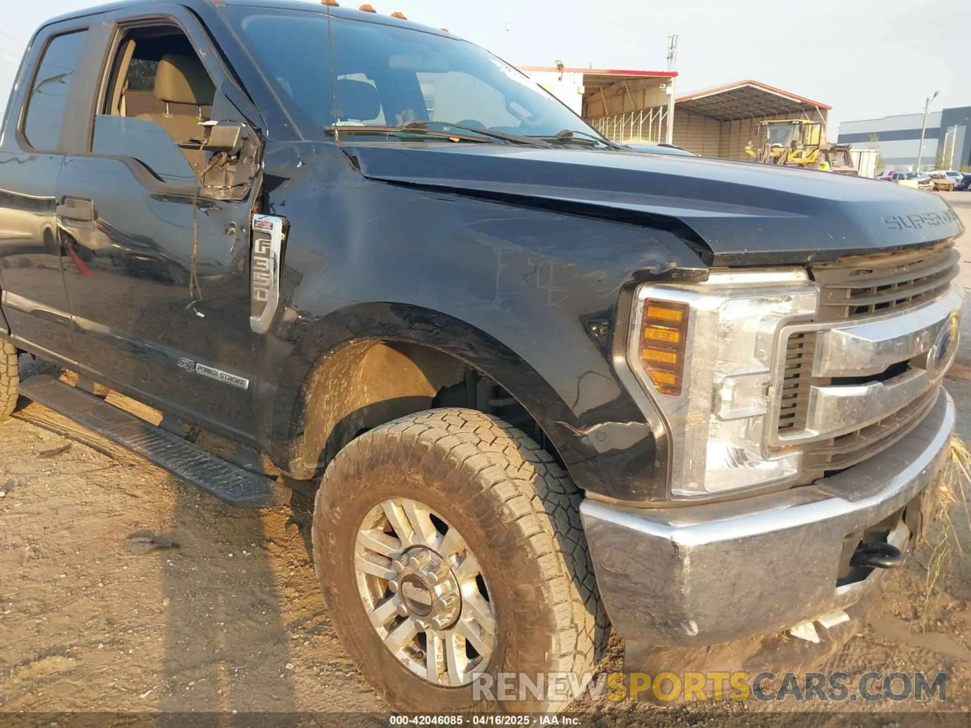 6 Photograph of a damaged car 1FT8X3BT8KED51042 FORD F-350 2019
