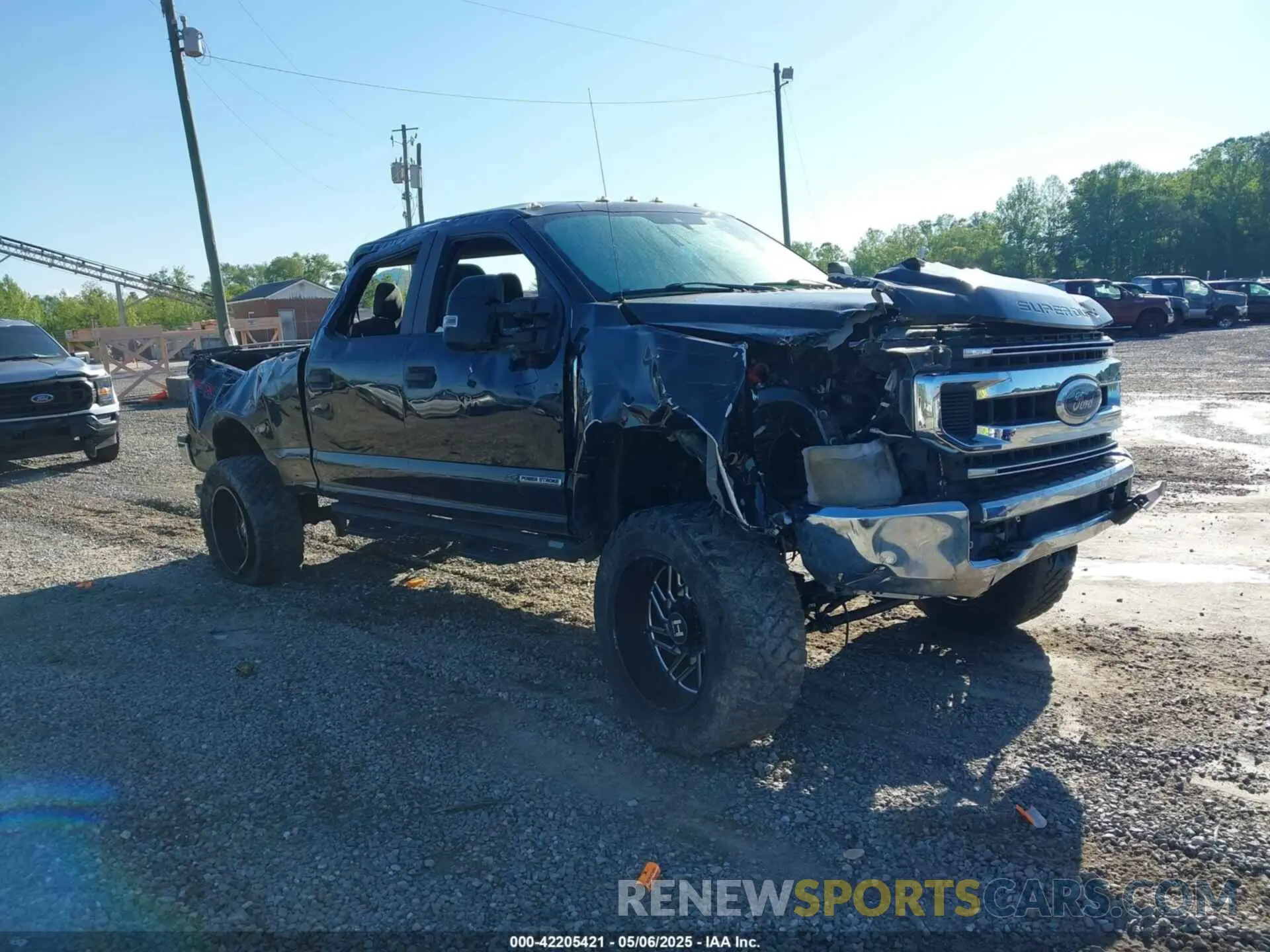 1 Photograph of a damaged car 1FT8W3BT1LEC61428 FORD F-350 2020