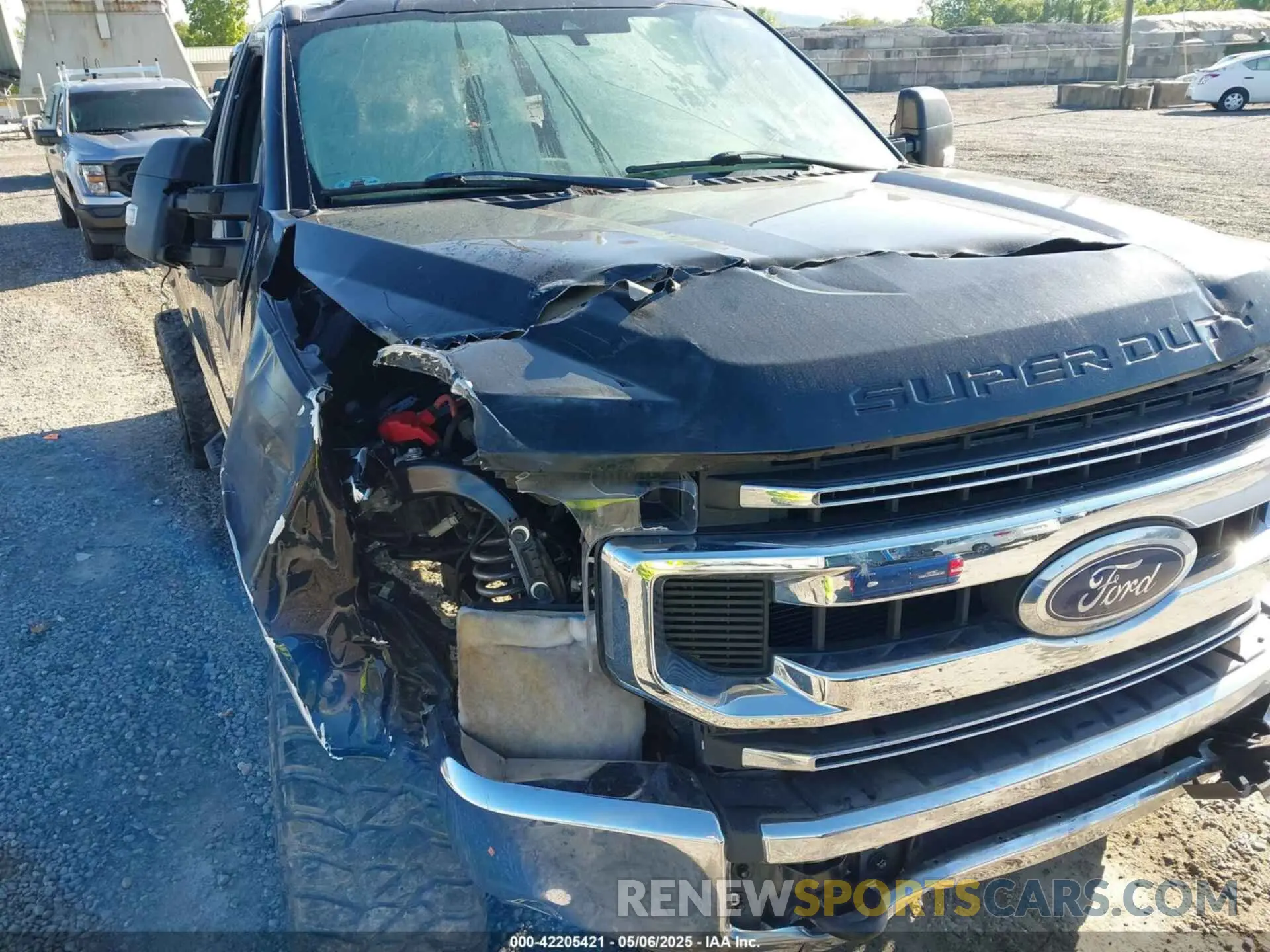 16 Photograph of a damaged car 1FT8W3BT1LEC61428 FORD F-350 2020