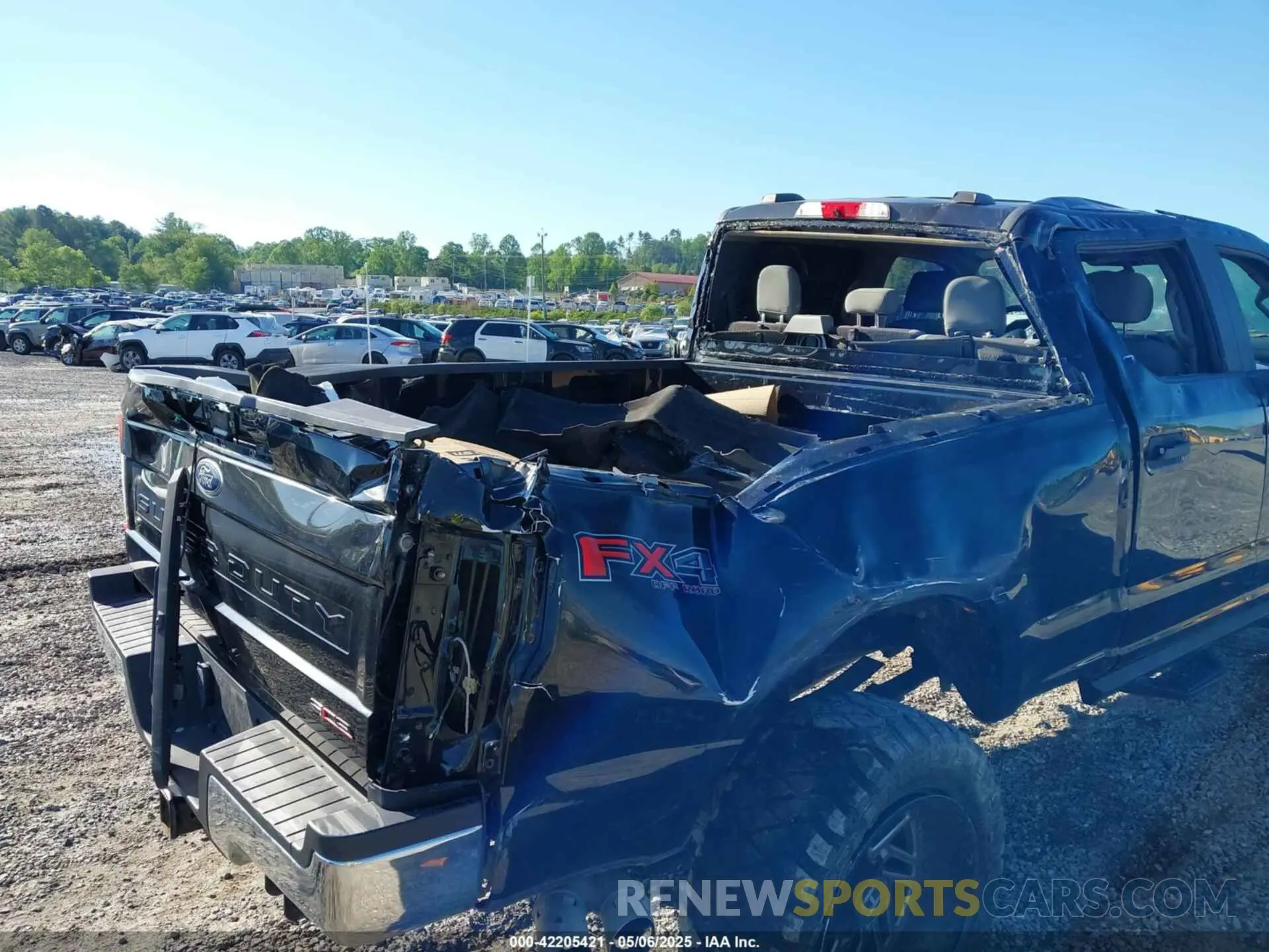 18 Photograph of a damaged car 1FT8W3BT1LEC61428 FORD F-350 2020