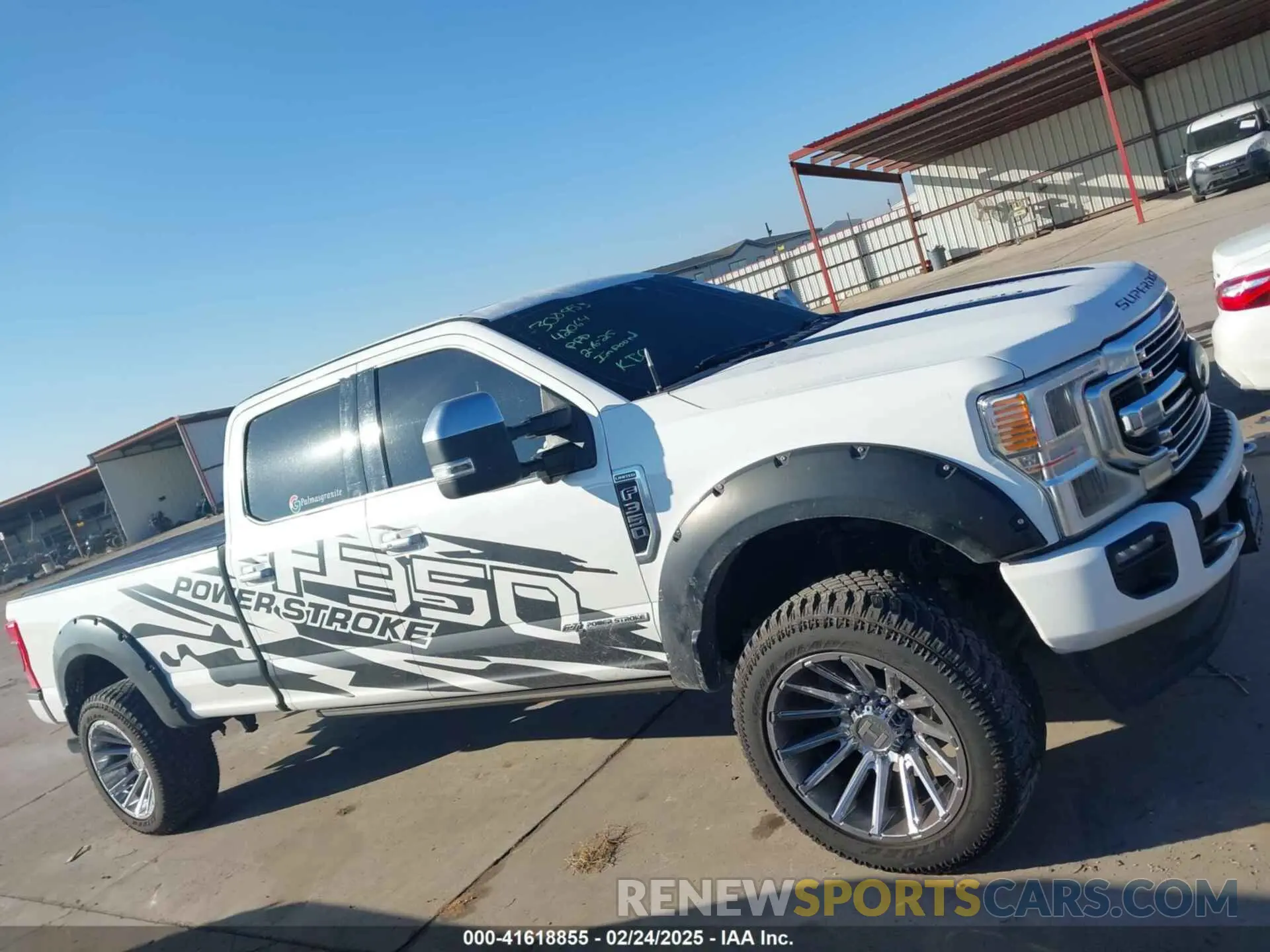 14 Photograph of a damaged car 1FT8W3BT1LEE14924 FORD F-350 2020