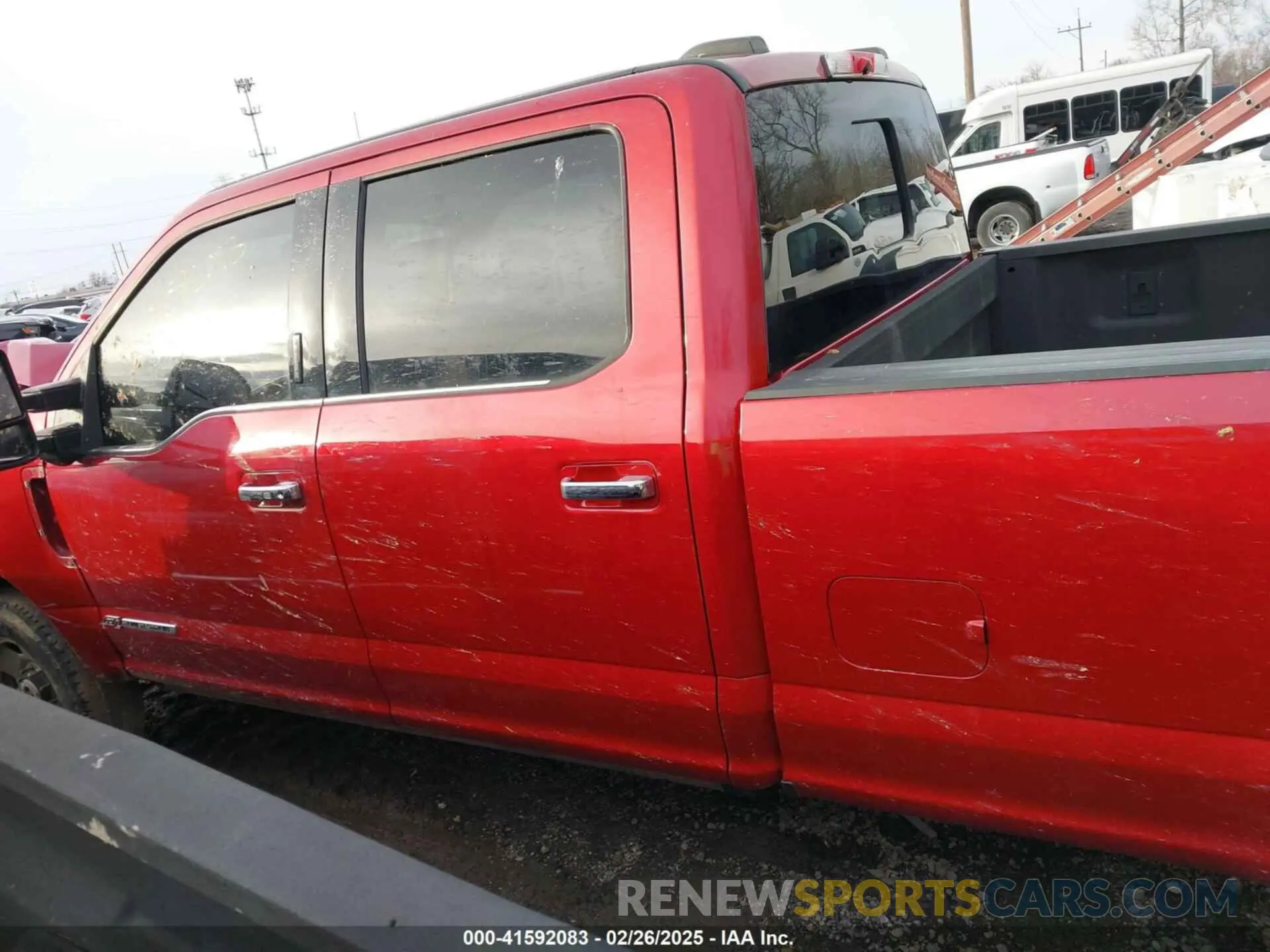 14 Photograph of a damaged car 1FT8W3BT2LEE17640 FORD F-350 2020