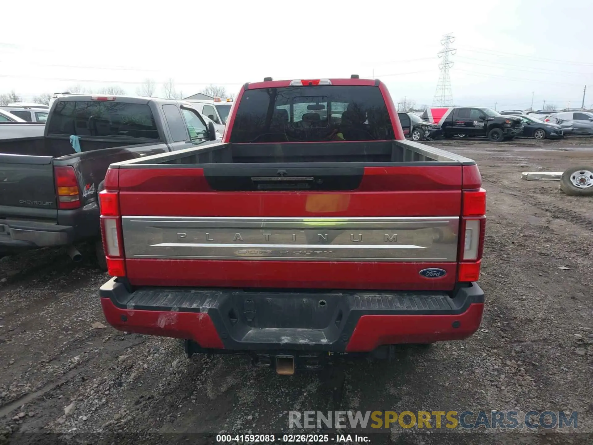 15 Photograph of a damaged car 1FT8W3BT2LEE17640 FORD F-350 2020