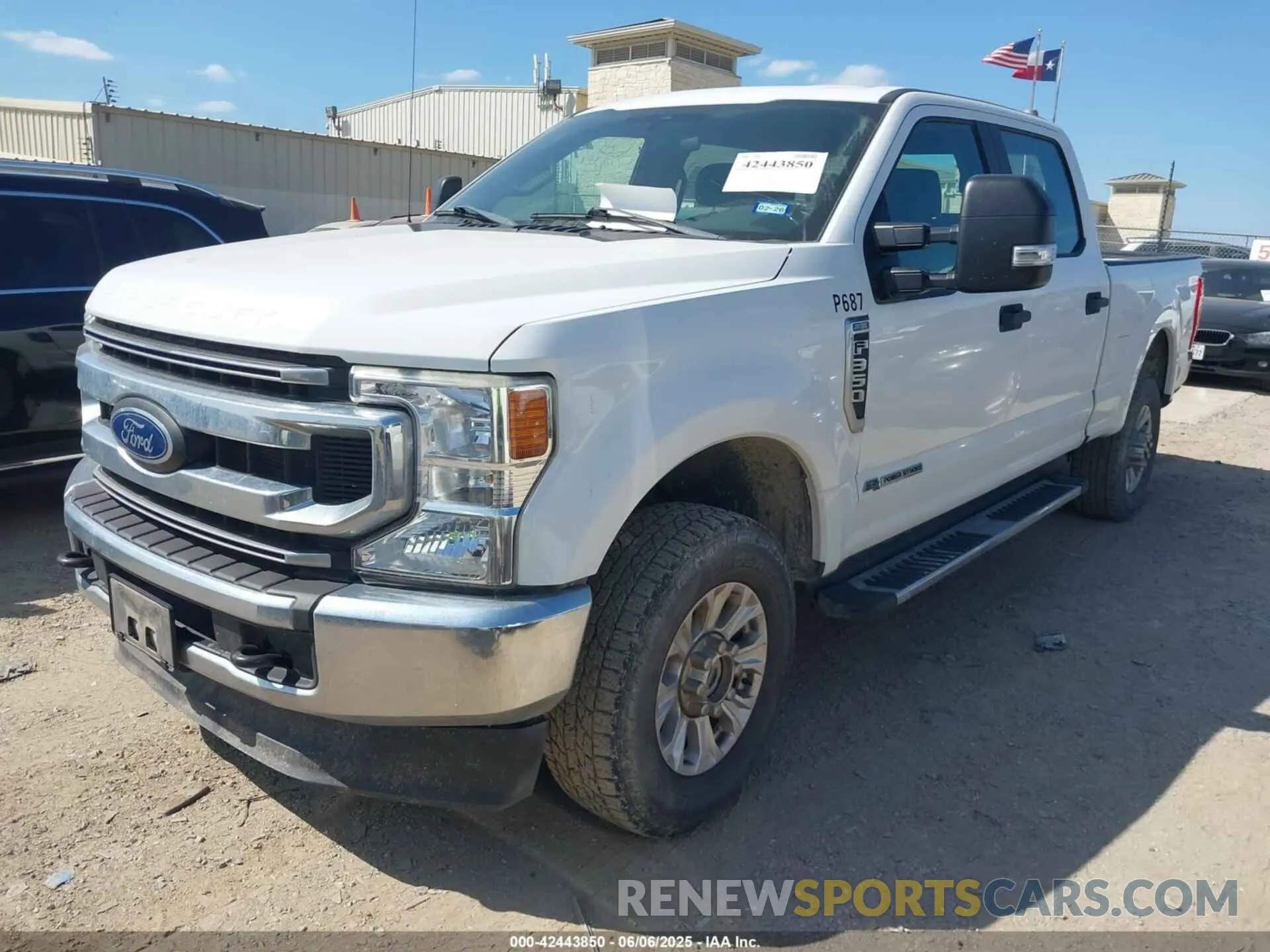 2 Photograph of a damaged car 1FT8W3BT4LED06622 FORD F-350 2020