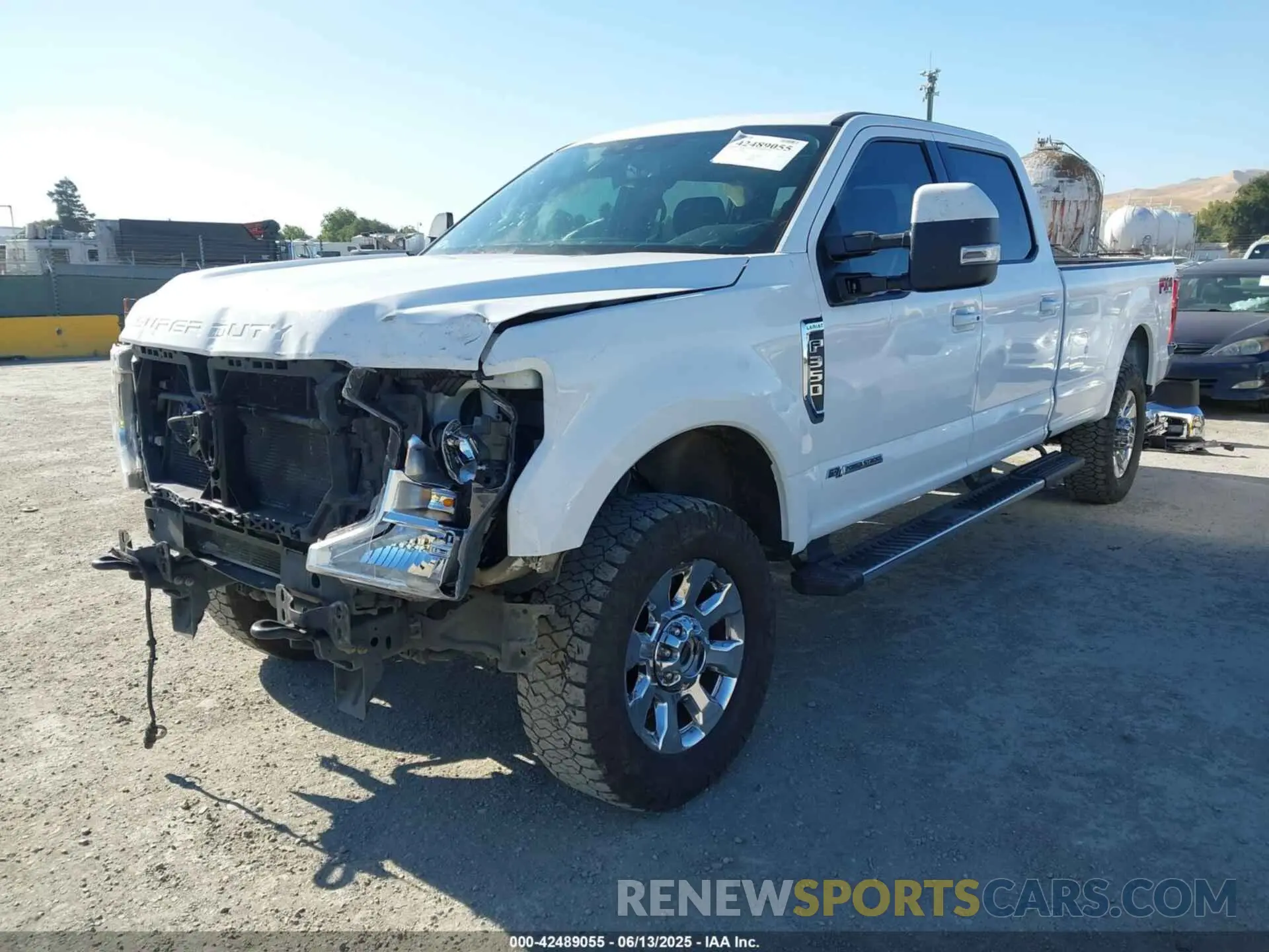 2 Photograph of a damaged car 1FT8W3BT7LEE63190 FORD F-350 2020