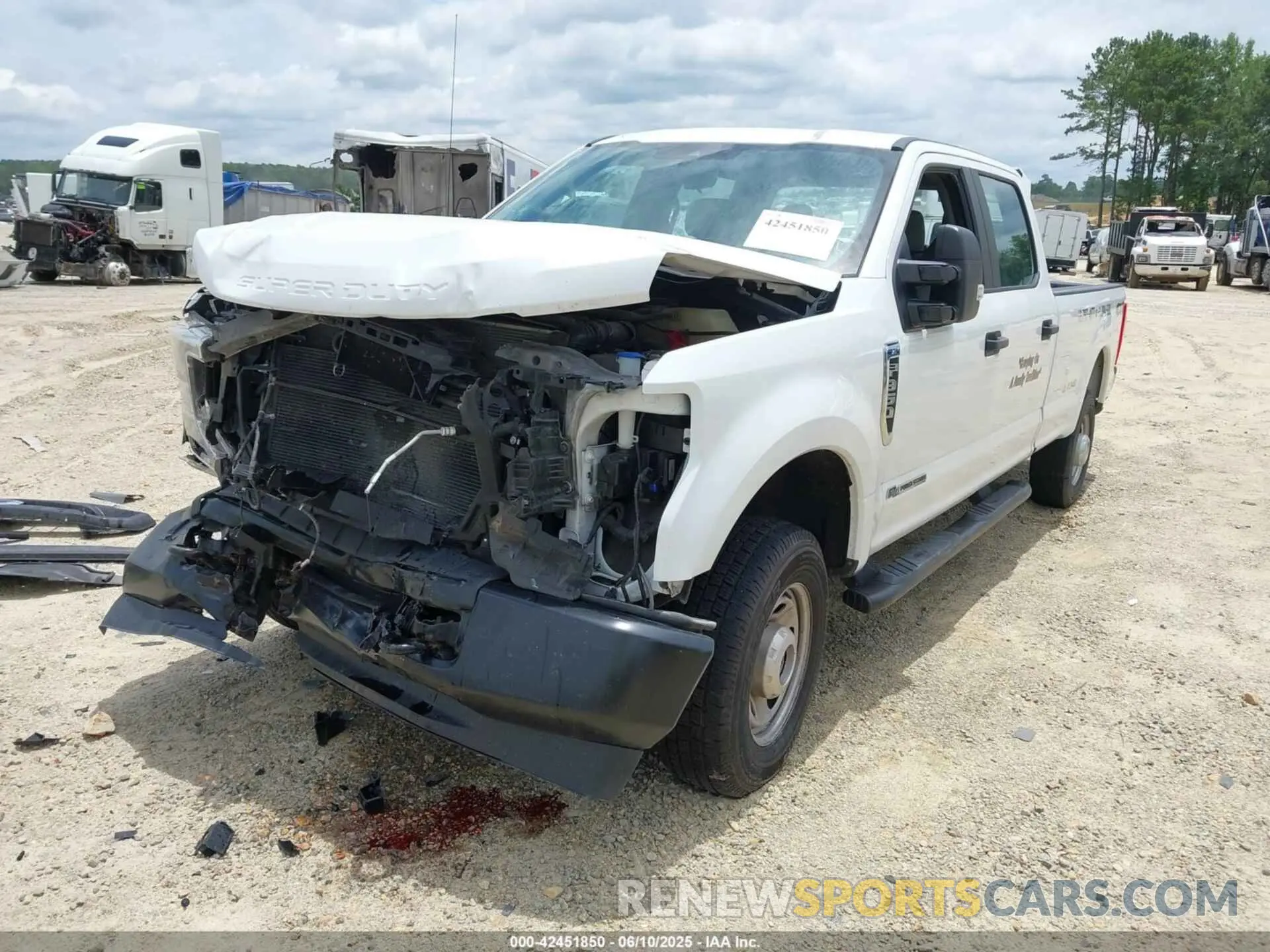 2 Photograph of a damaged car 1FT8W3BT8LED53314 FORD F-350 2020