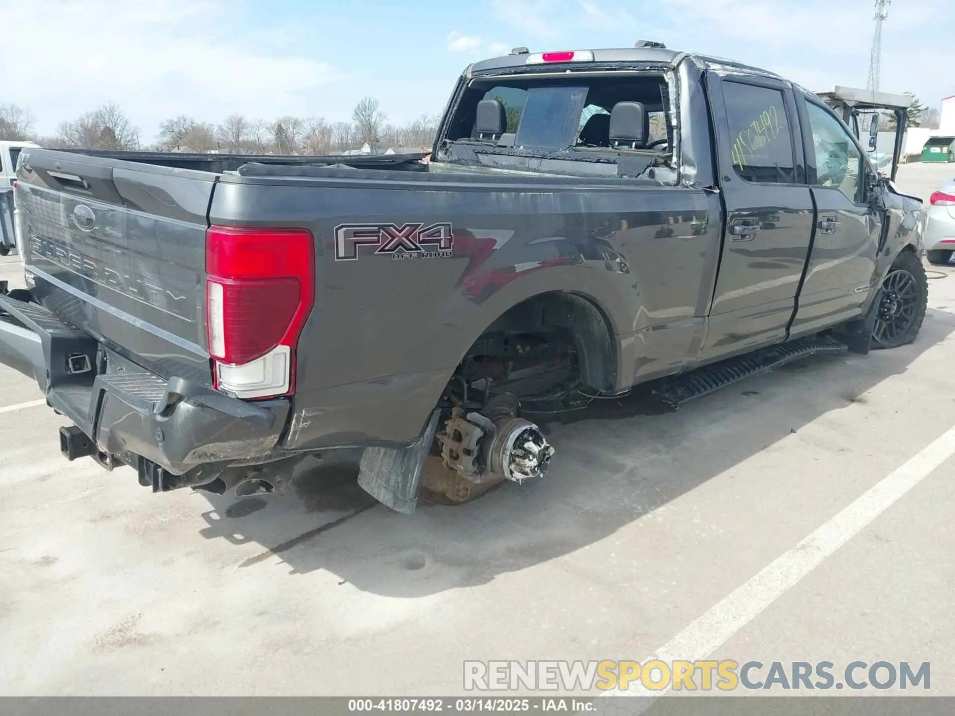 17 Photograph of a damaged car 1FT8W3BT9LED58165 FORD F-350 2020