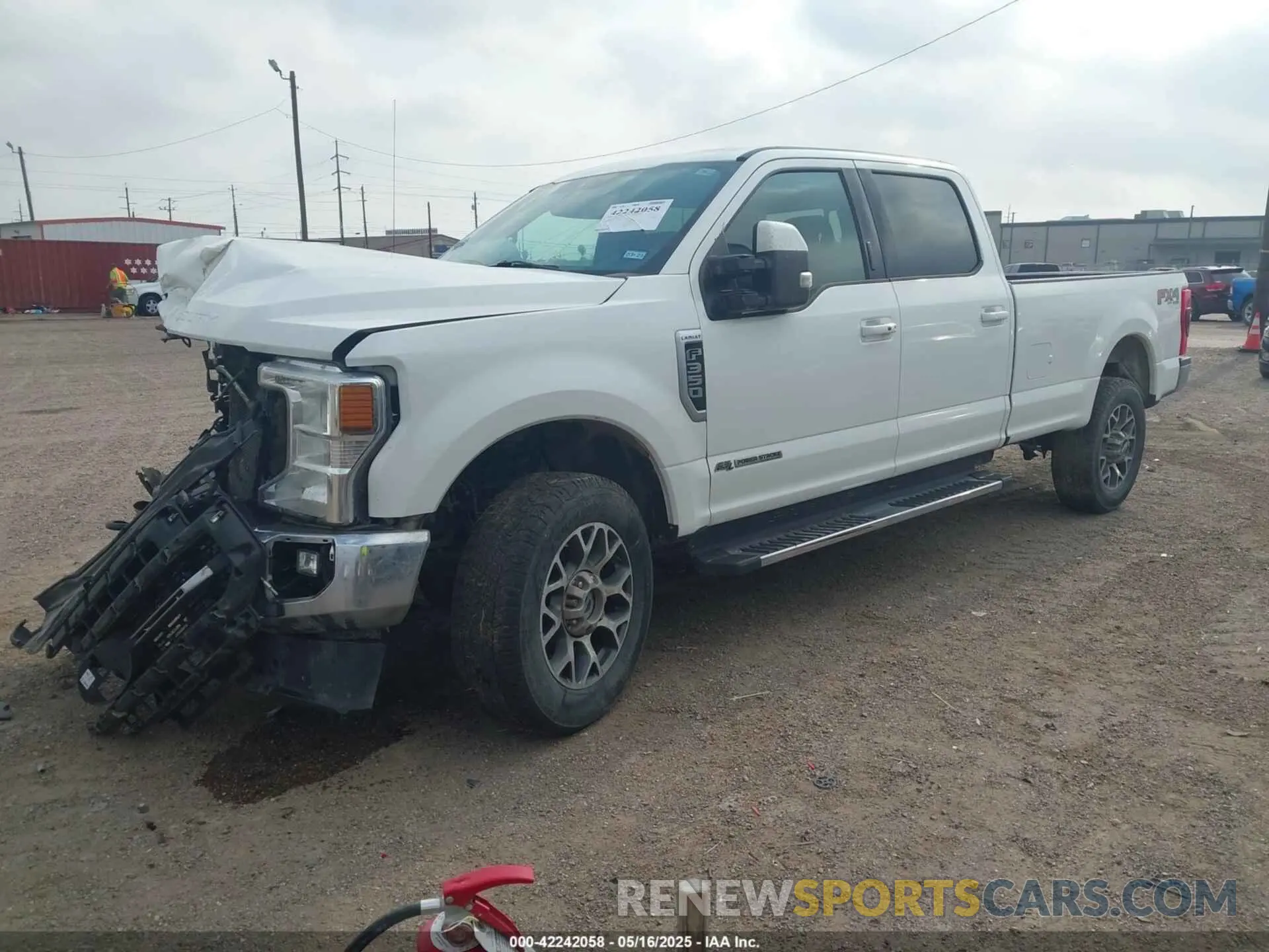 2 Photograph of a damaged car 1FT8W3BT9LED76262 FORD F-350 2020