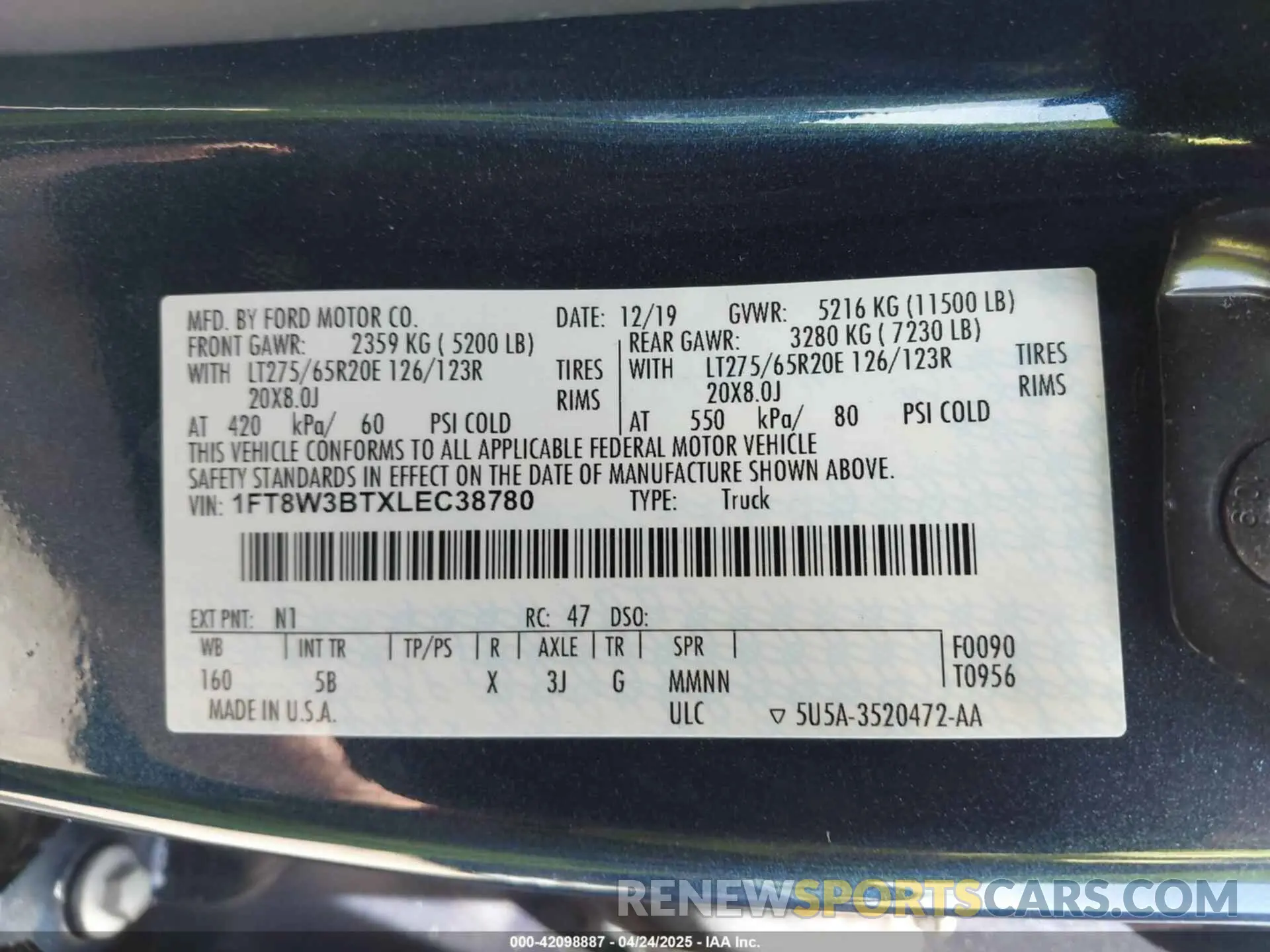 8 Photograph of a damaged car 1FT8W3BTXLEC38780 FORD F-350 2020