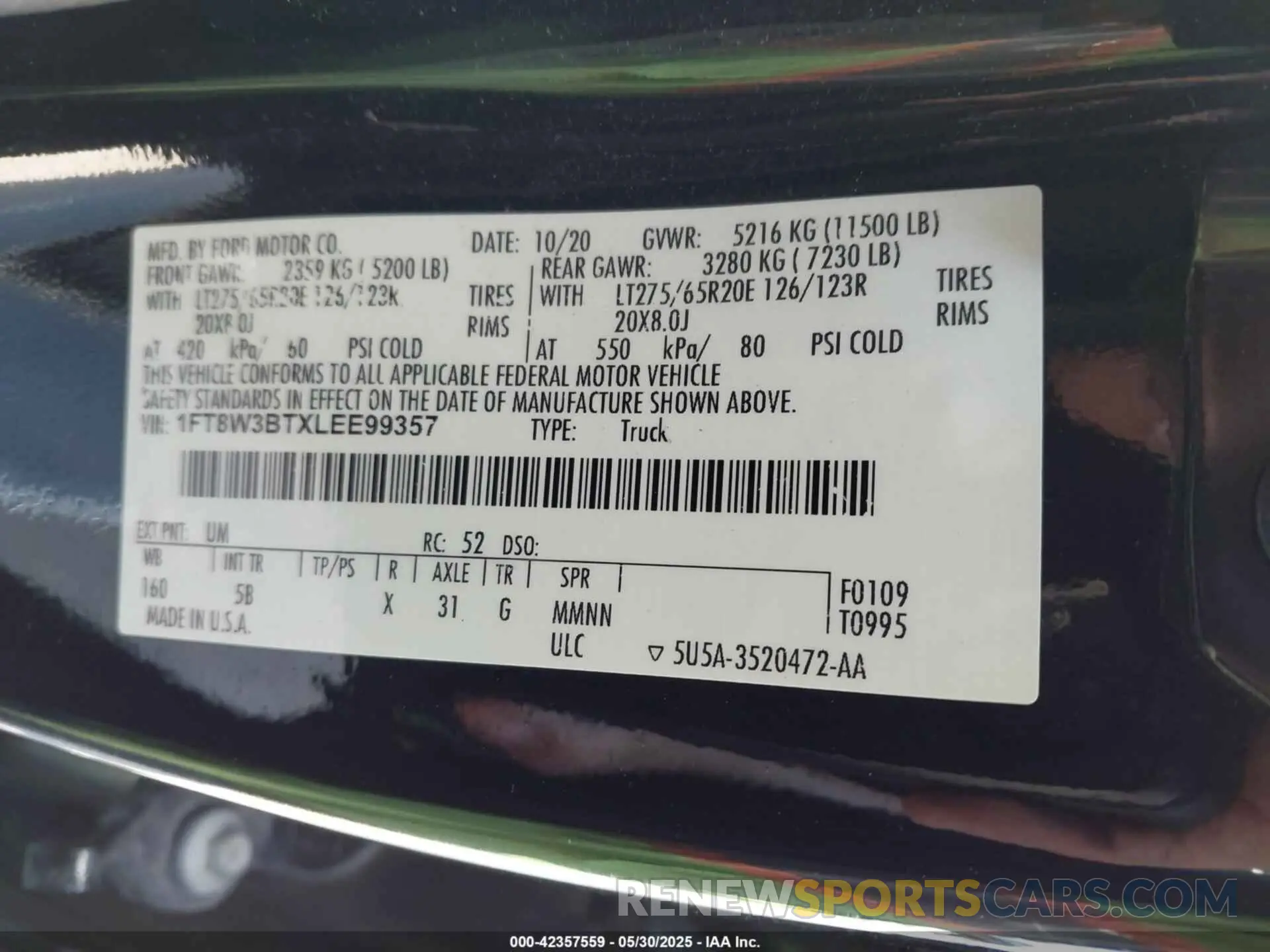 8 Photograph of a damaged car 1FT8W3BTXLEE99357 FORD F-350 2020