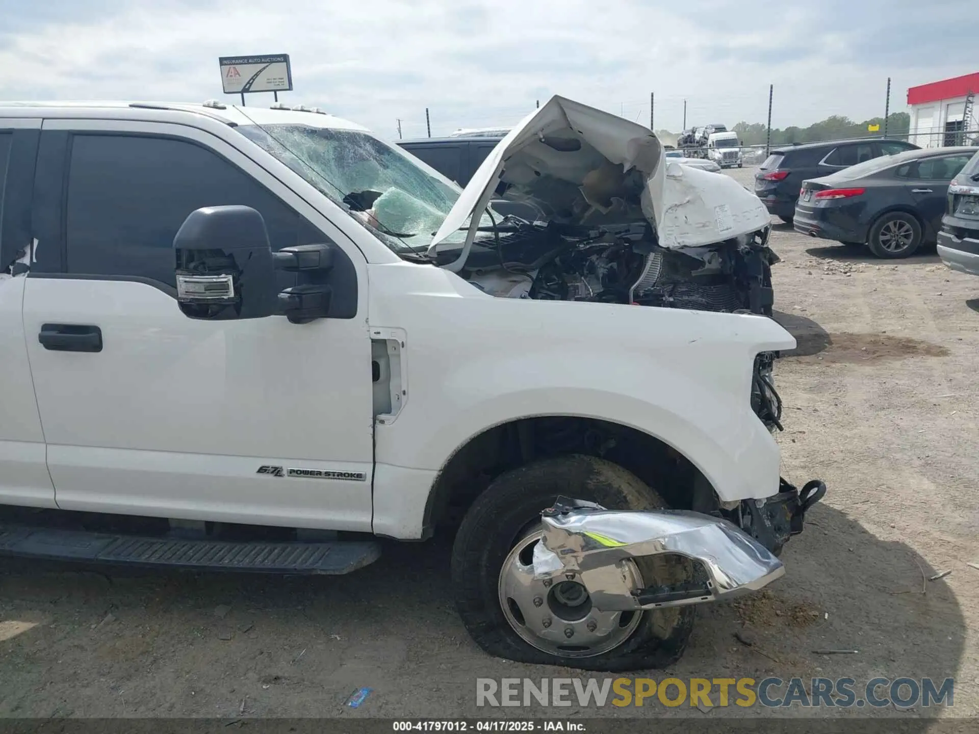 18 Photograph of a damaged car 1FT8W3DT1LEC88058 FORD F-350 2020