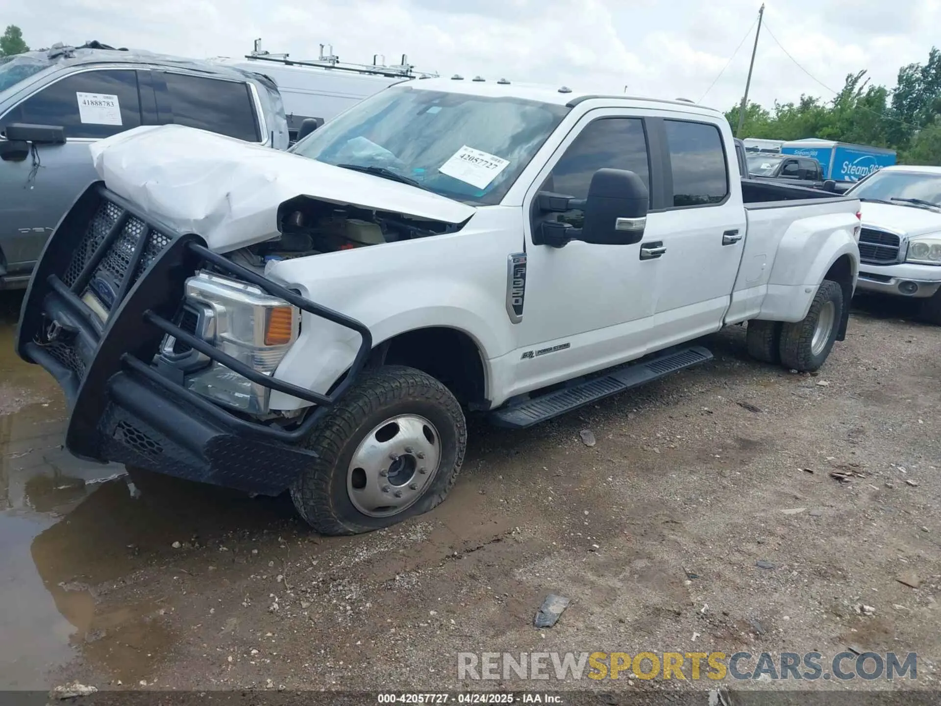 2 Photograph of a damaged car 1FT8W3DT5LEE68515 FORD F-350 2020