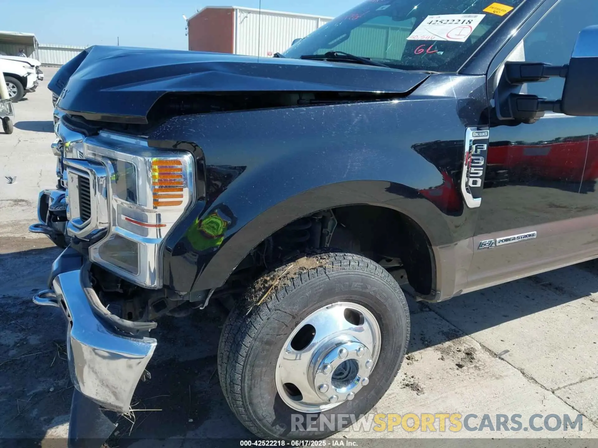 20 Photograph of a damaged car 1FT8W3DT6LEE74744 FORD F-350 2020