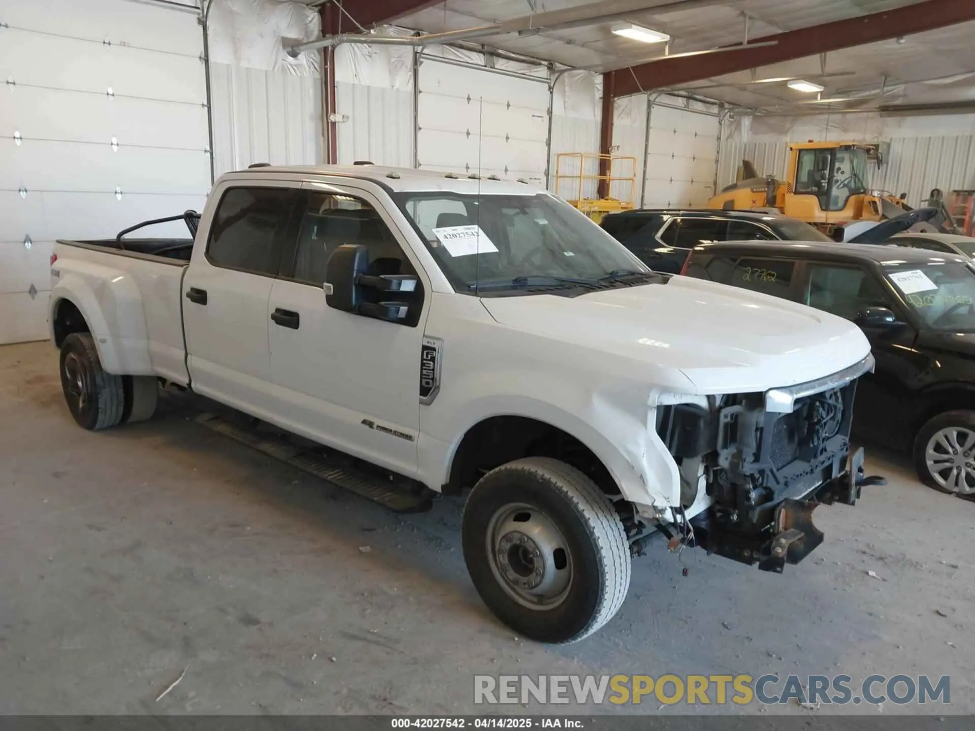 1 Photograph of a damaged car 1FT8W3DT8LEC45773 FORD F-350 2020