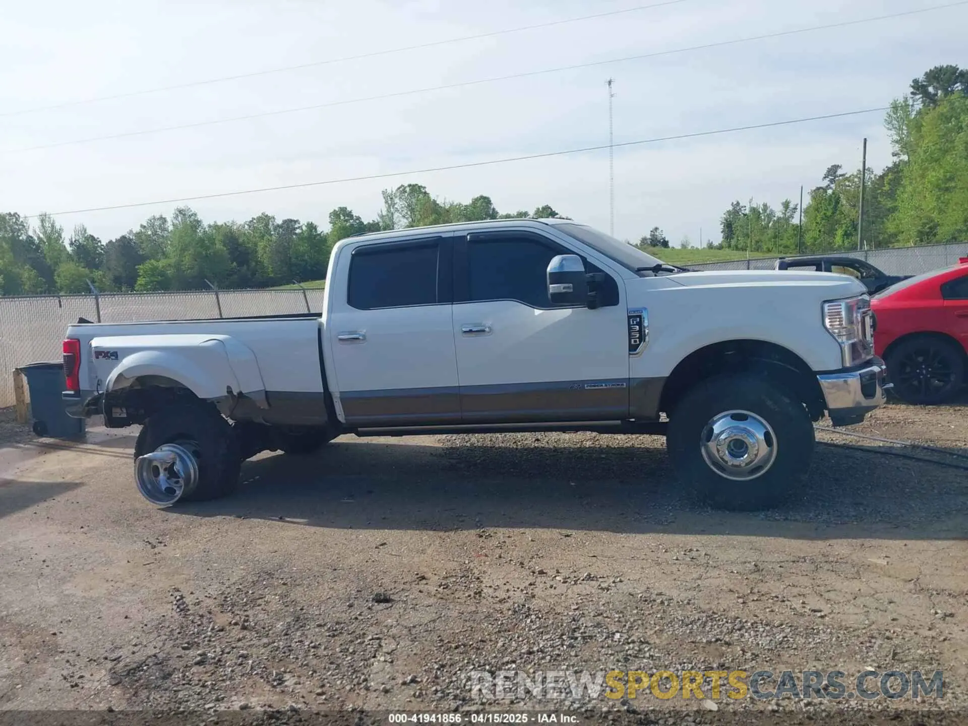 13 Photograph of a damaged car 1FT8W3DT8LEC91491 FORD F-350 2020