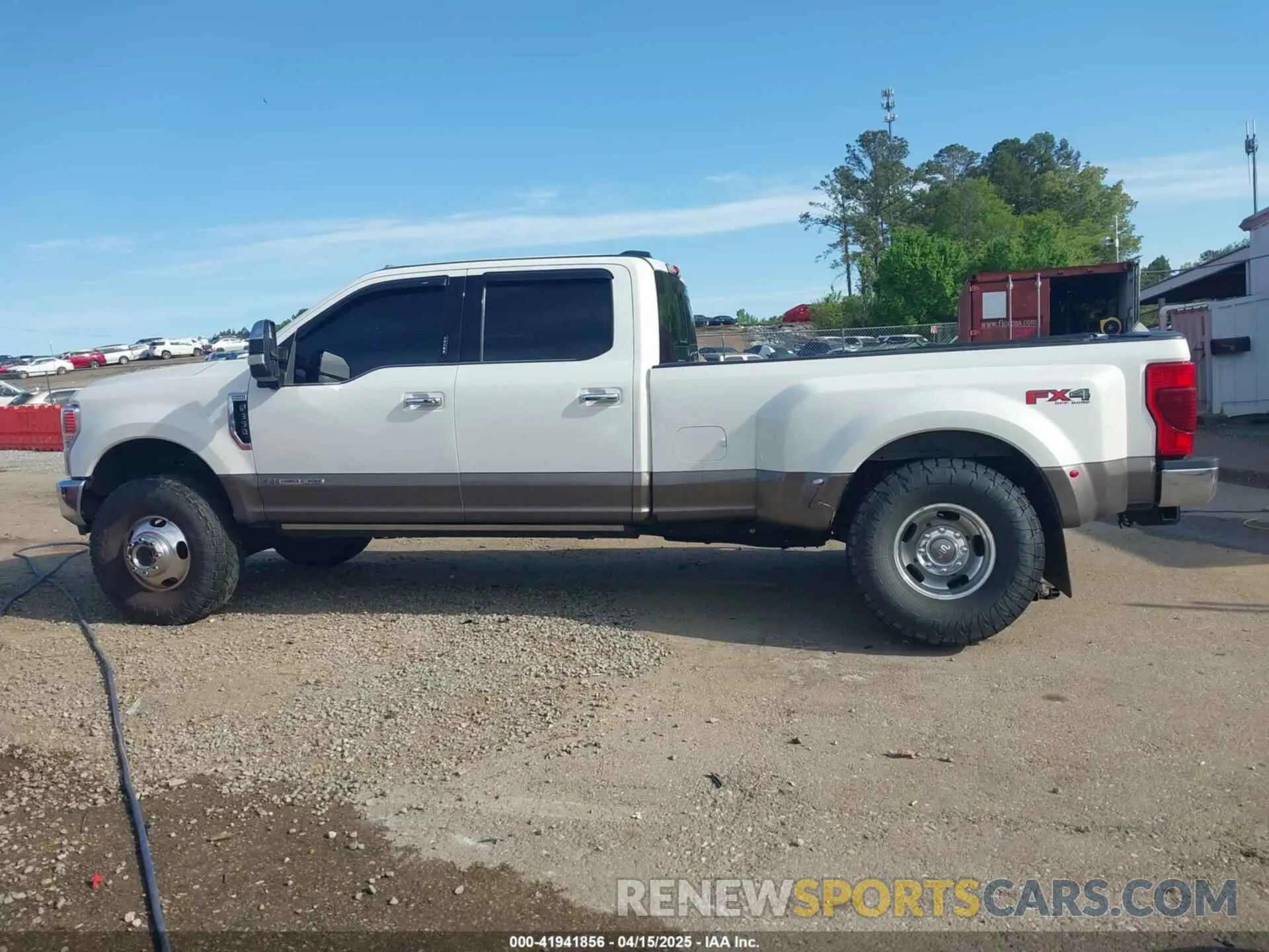 14 Photograph of a damaged car 1FT8W3DT8LEC91491 FORD F-350 2020