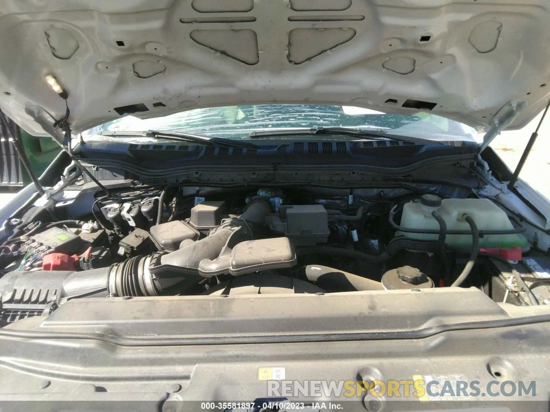 10 Photograph of a damaged car 1FT8X3B62LEE55330 FORD F-350 2020