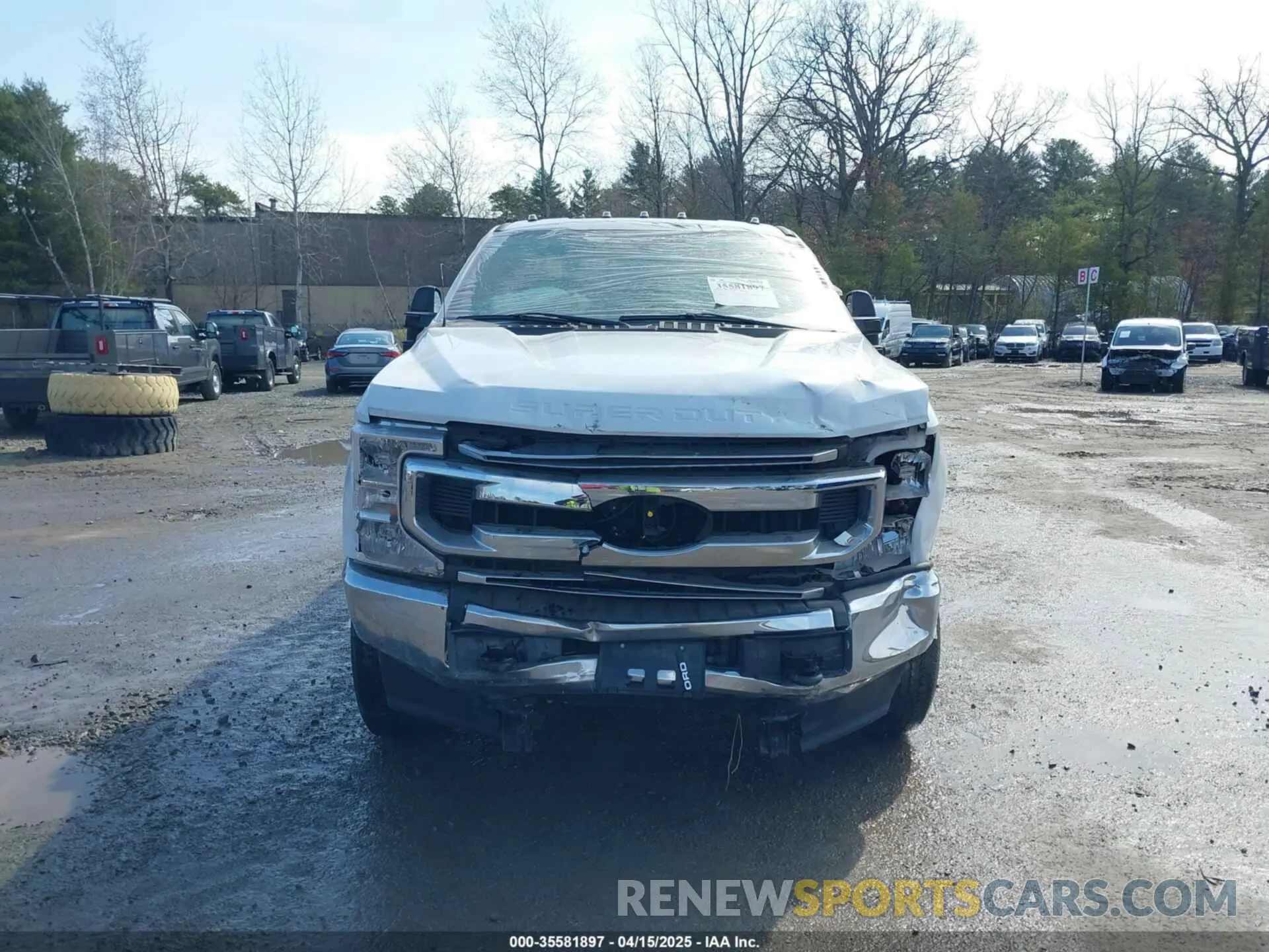 14 Photograph of a damaged car 1FT8X3B62LEE55330 FORD F-350 2020