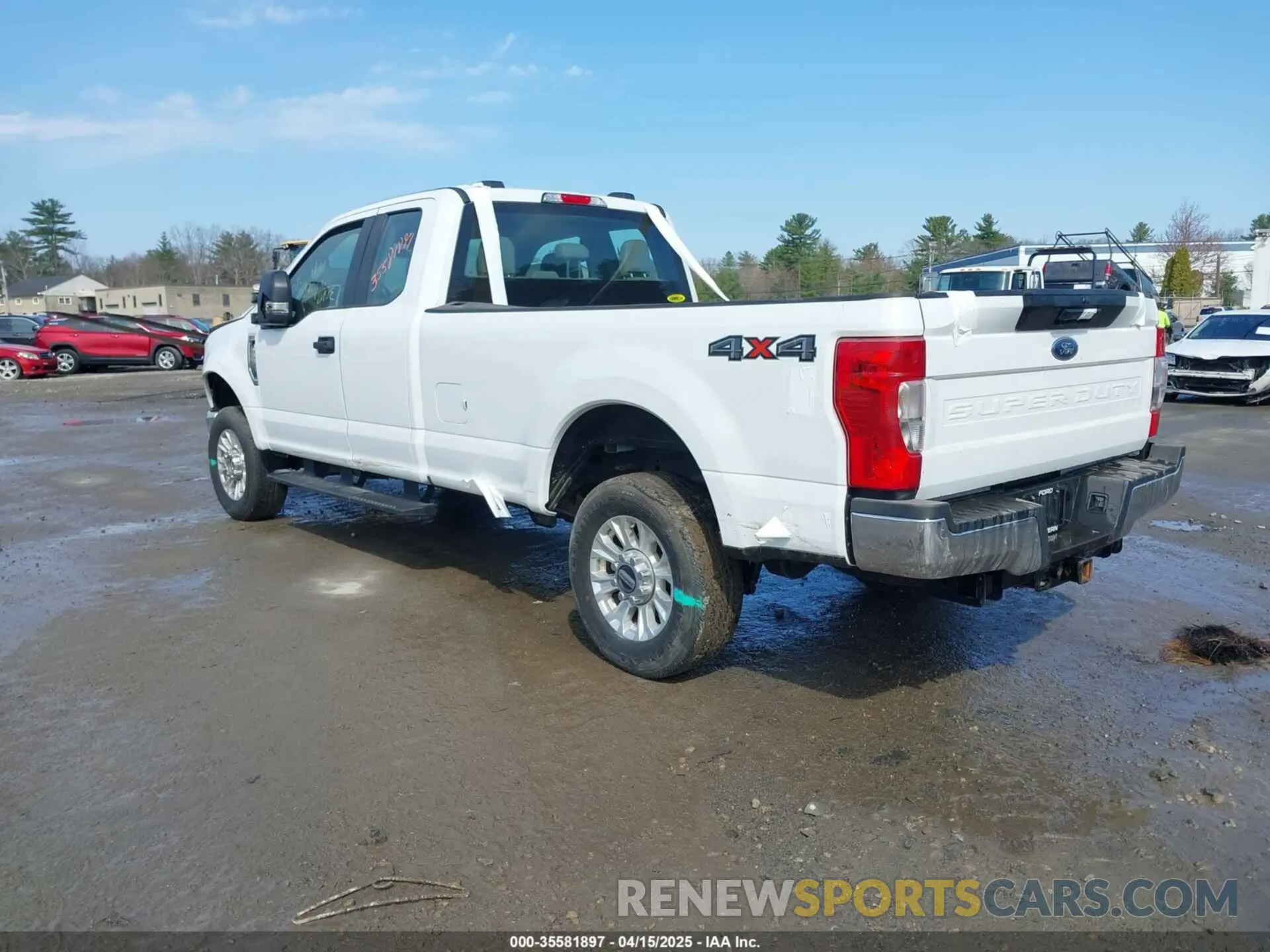 3 Photograph of a damaged car 1FT8X3B62LEE55330 FORD F-350 2020