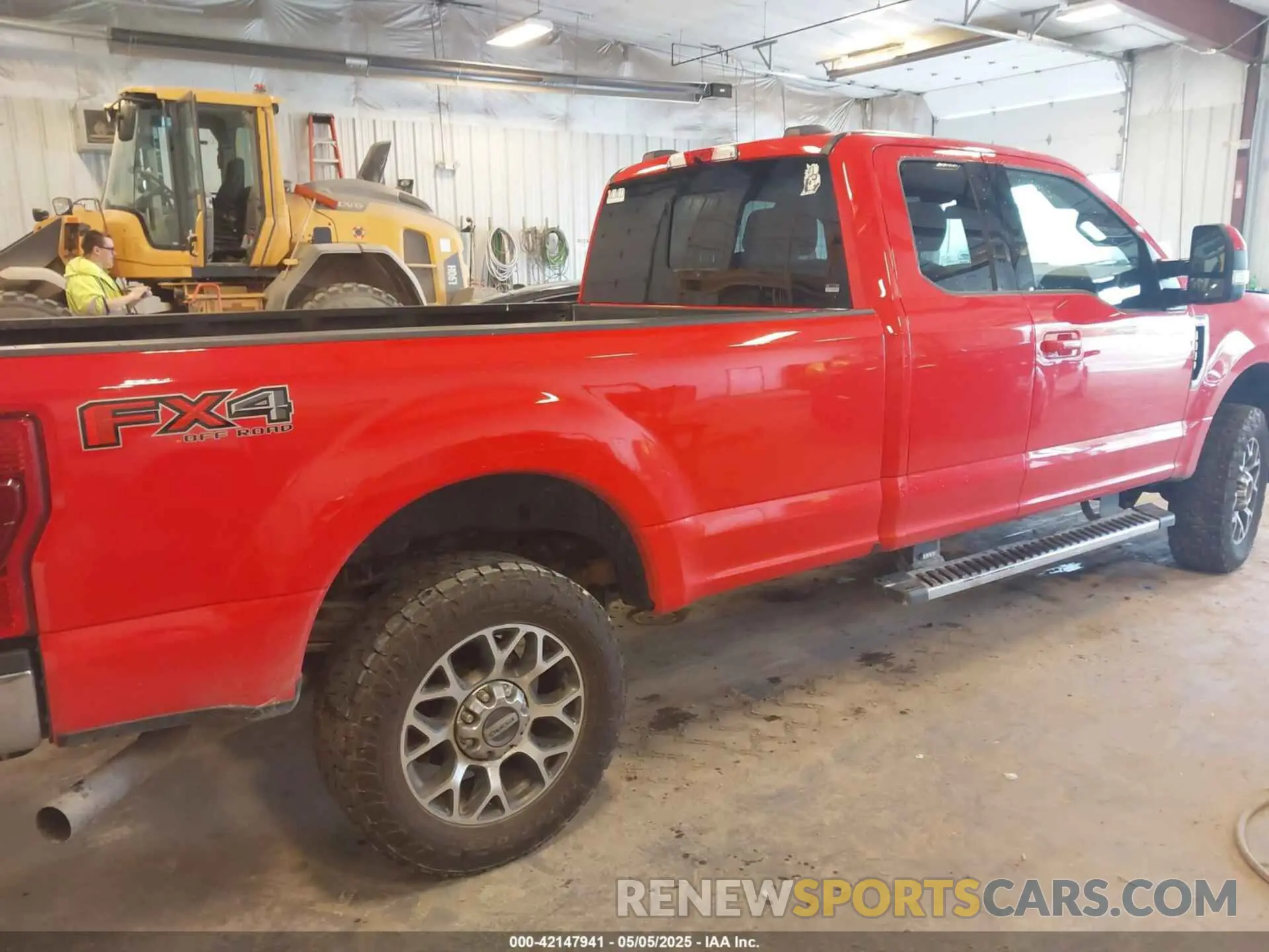 3 Photograph of a damaged car 1FT8X3BN5LED52135 FORD F-350 2020