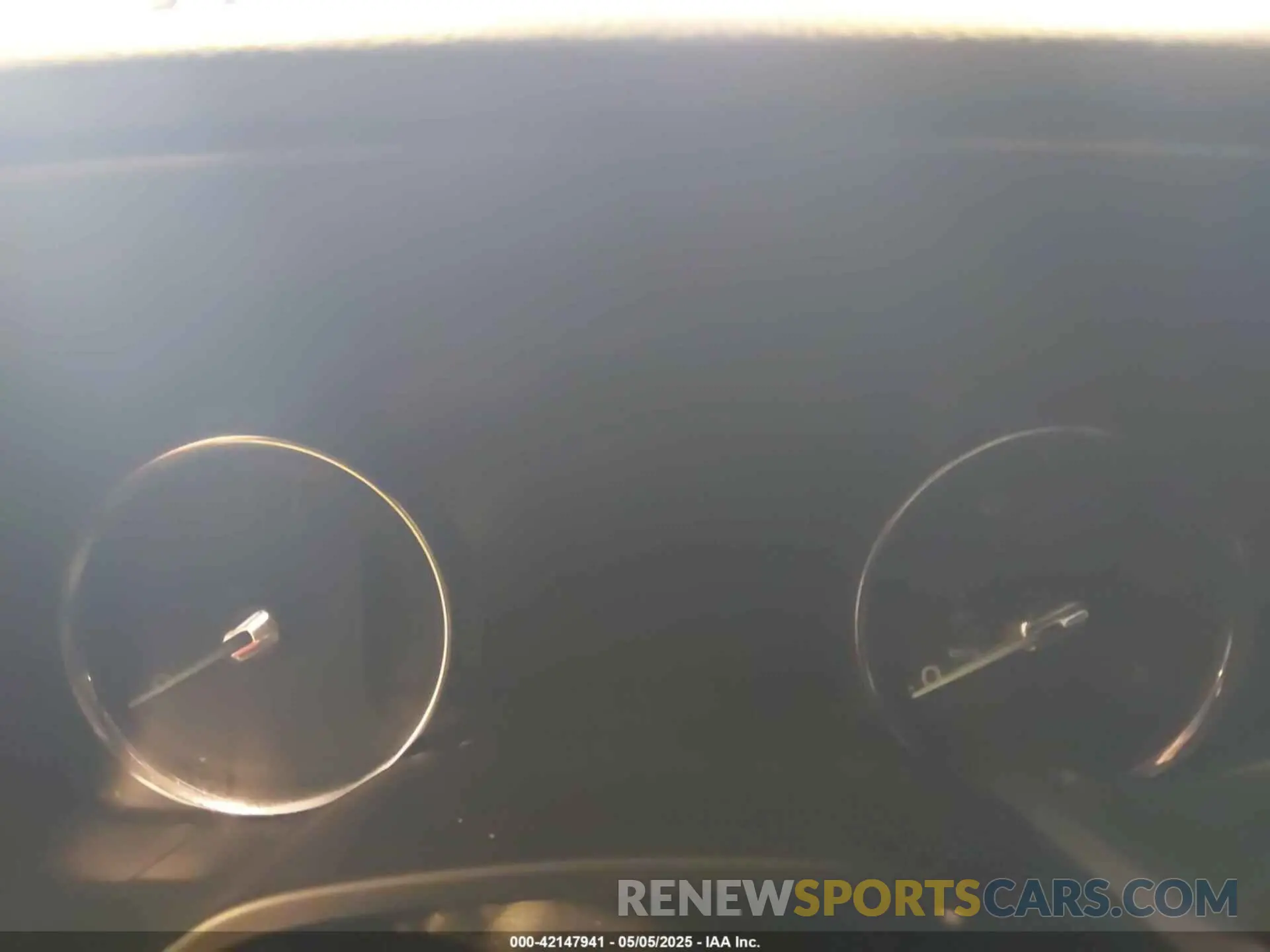 6 Photograph of a damaged car 1FT8X3BN5LED52135 FORD F-350 2020