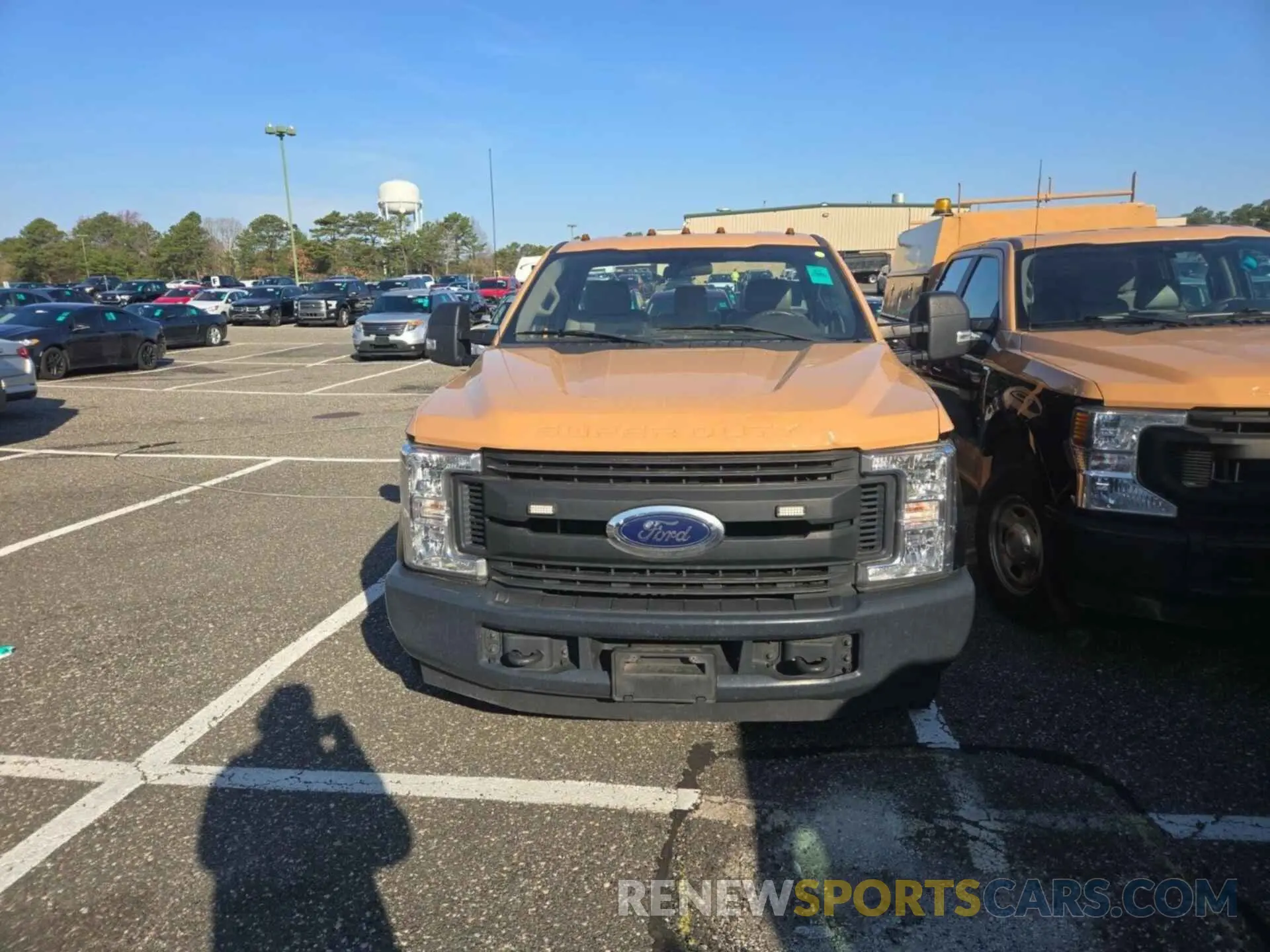 30 Photograph of a damaged car 1FT8W3A60MEC91999 FORD F-350 2021