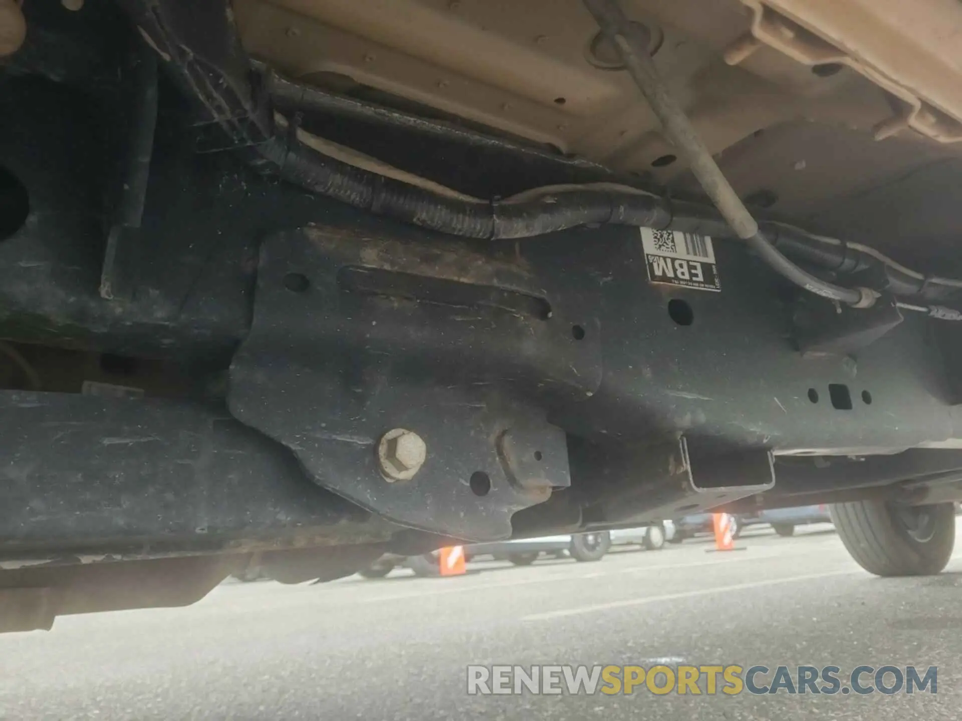 34 Photograph of a damaged car 1FT8W3A60MEC91999 FORD F-350 2021
