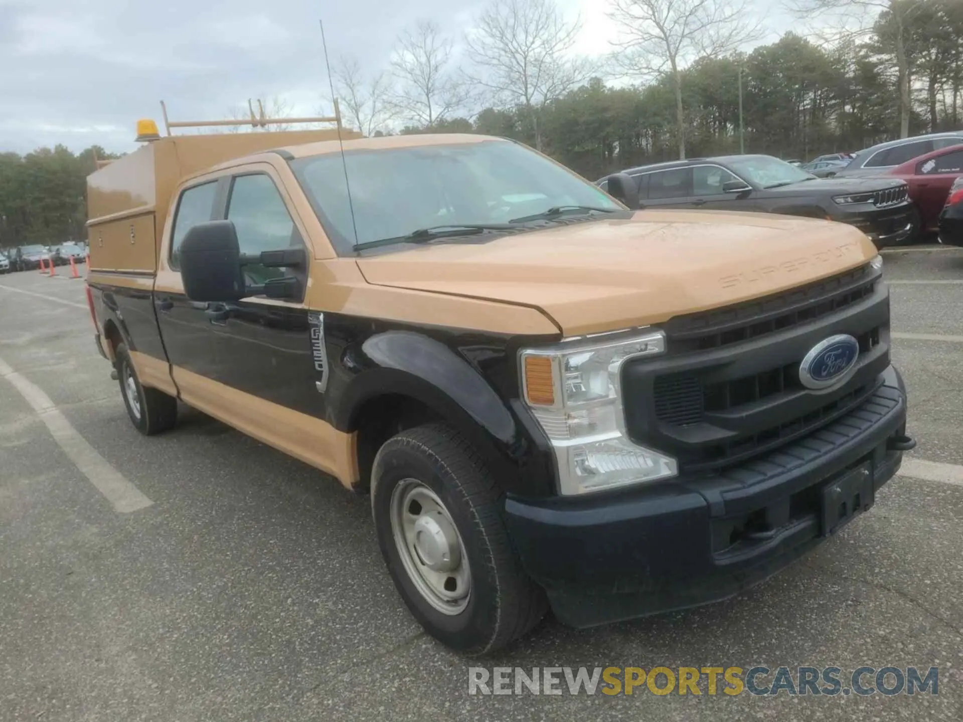 7 Photograph of a damaged car 1FT8W3A60MEC91999 FORD F-350 2021