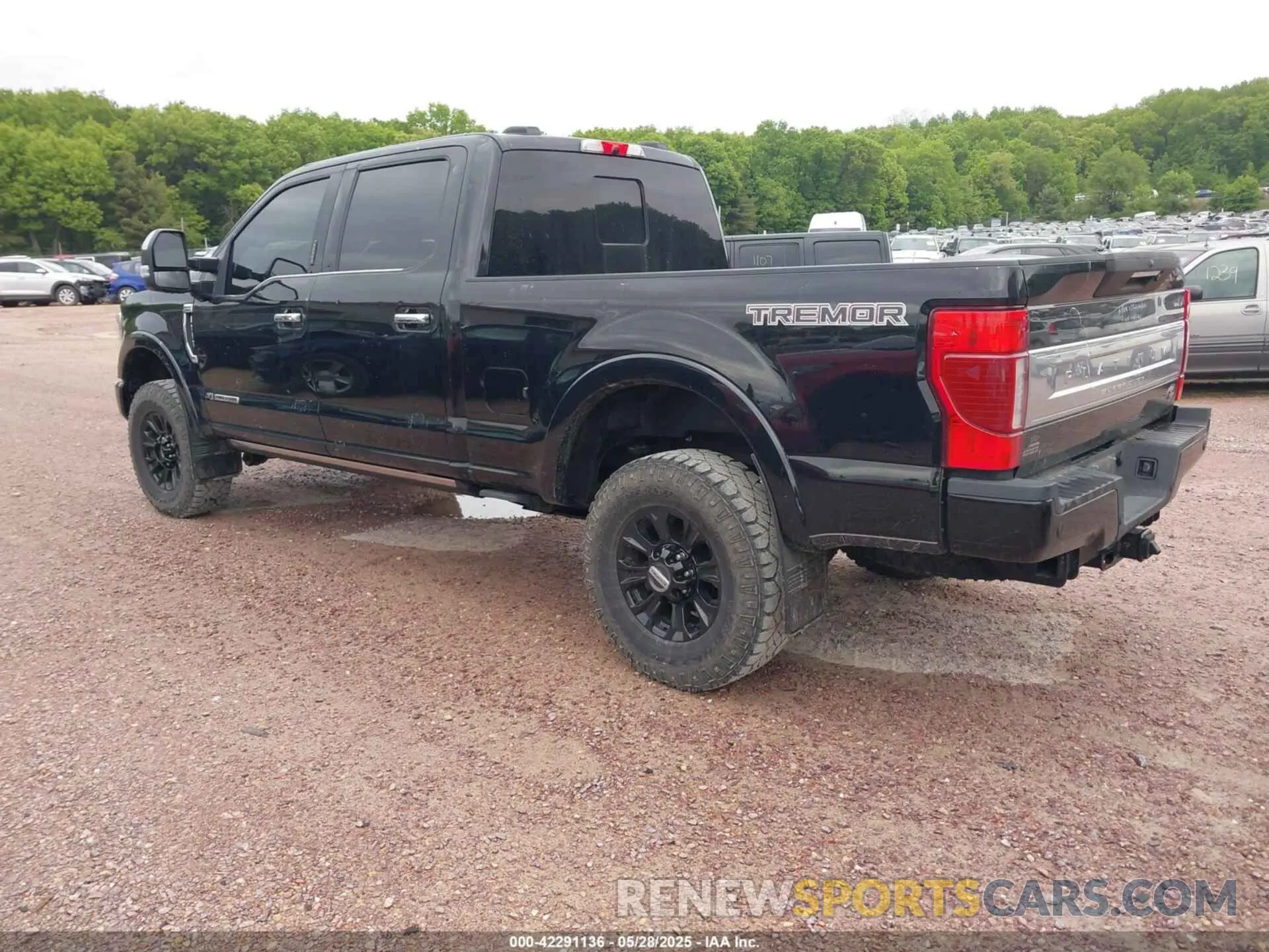 3 Photograph of a damaged car 1FT8W3BT0MEC15896 FORD F-350 2021
