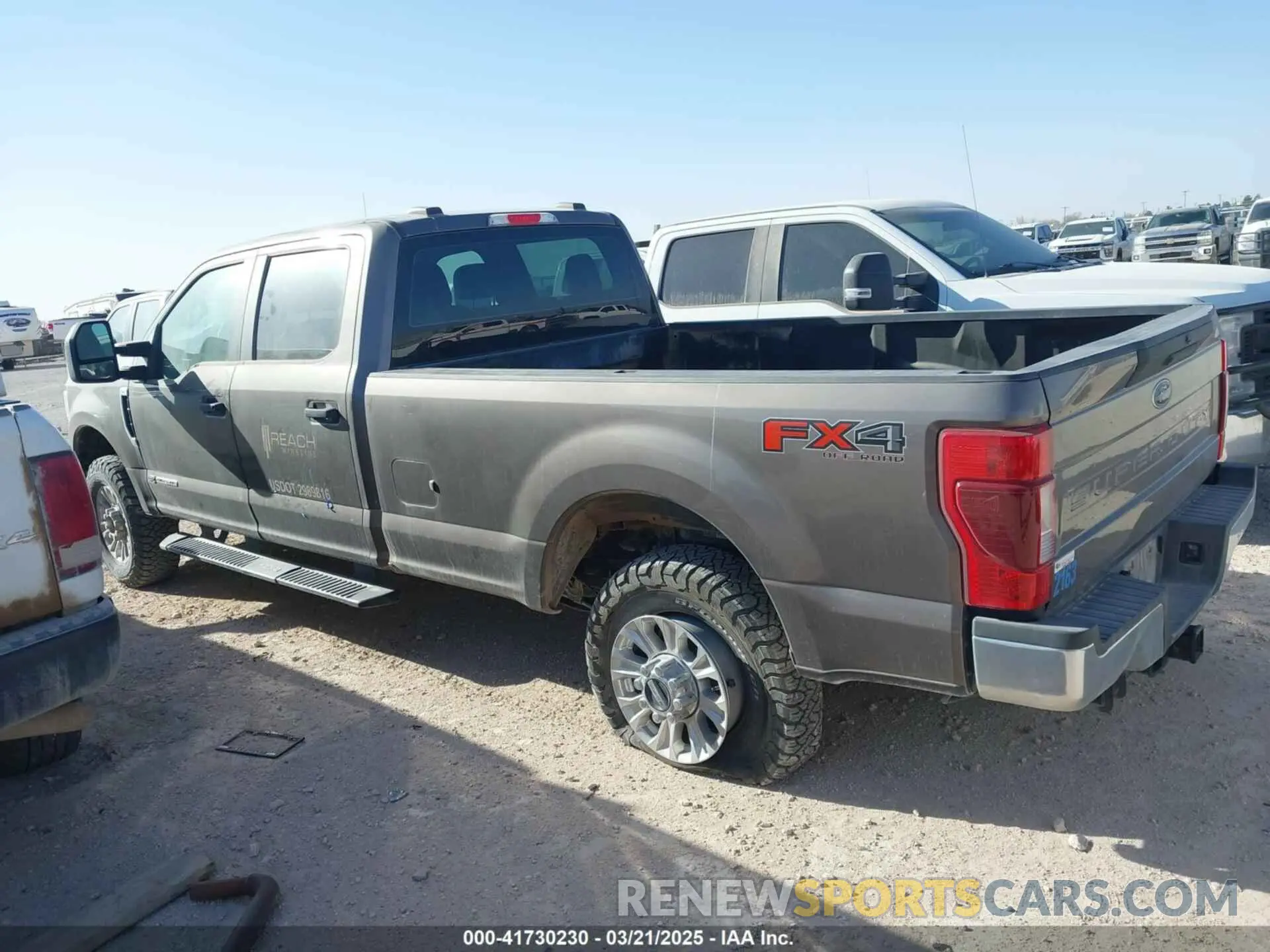 14 Photograph of a damaged car 1FT8W3BT0MEC54827 FORD F-350 2021
