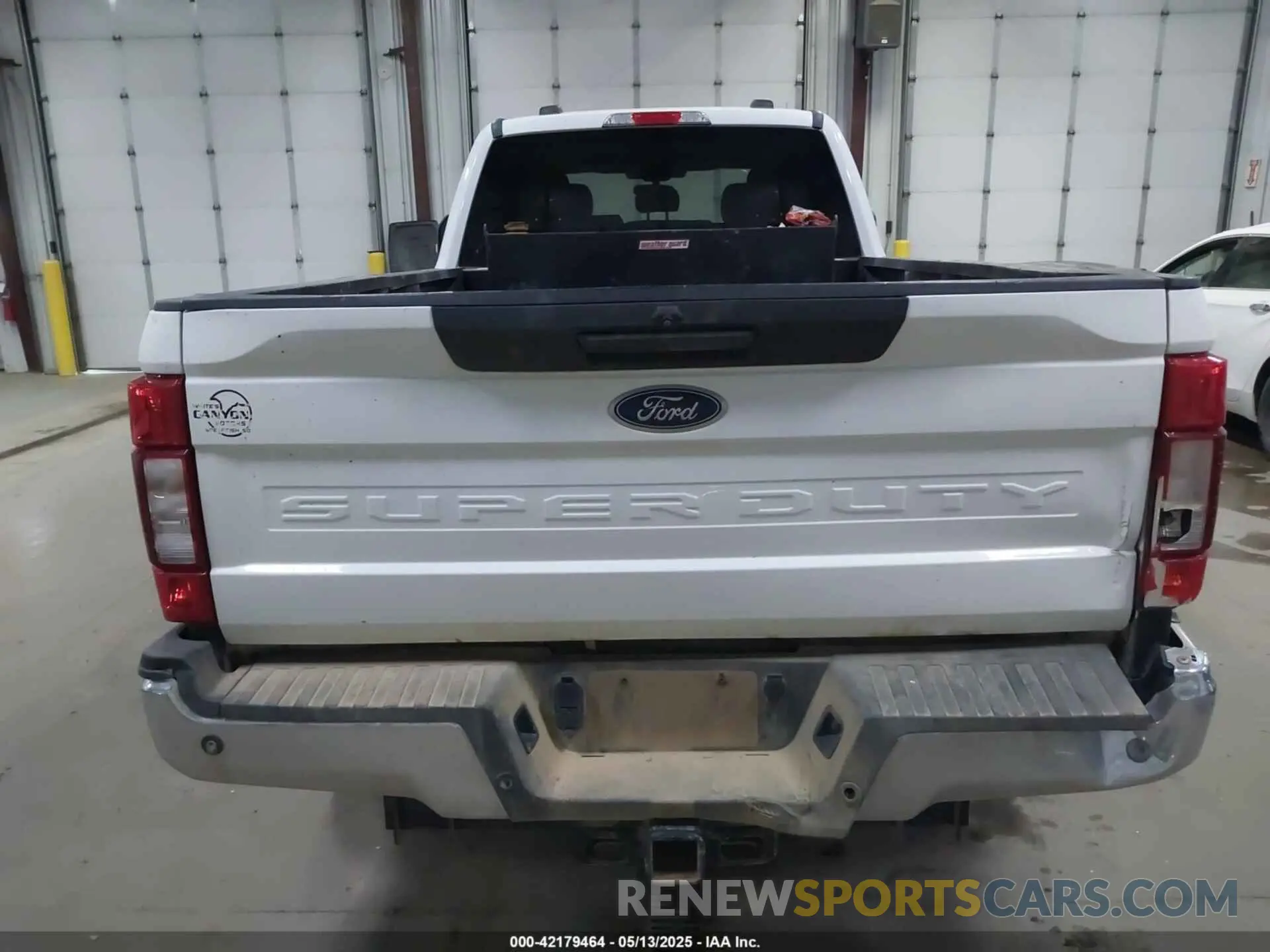 15 Photograph of a damaged car 1FT8W3BT1MEC53640 FORD F-350 2021