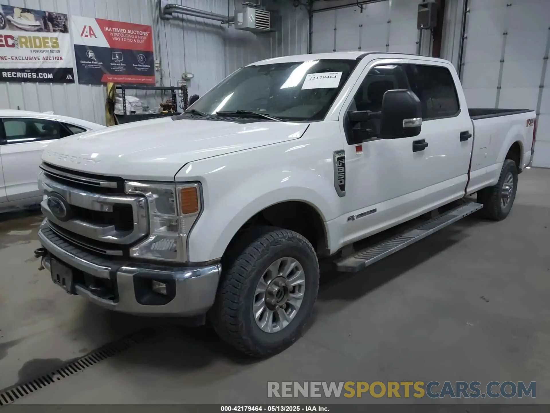 2 Photograph of a damaged car 1FT8W3BT1MEC53640 FORD F-350 2021